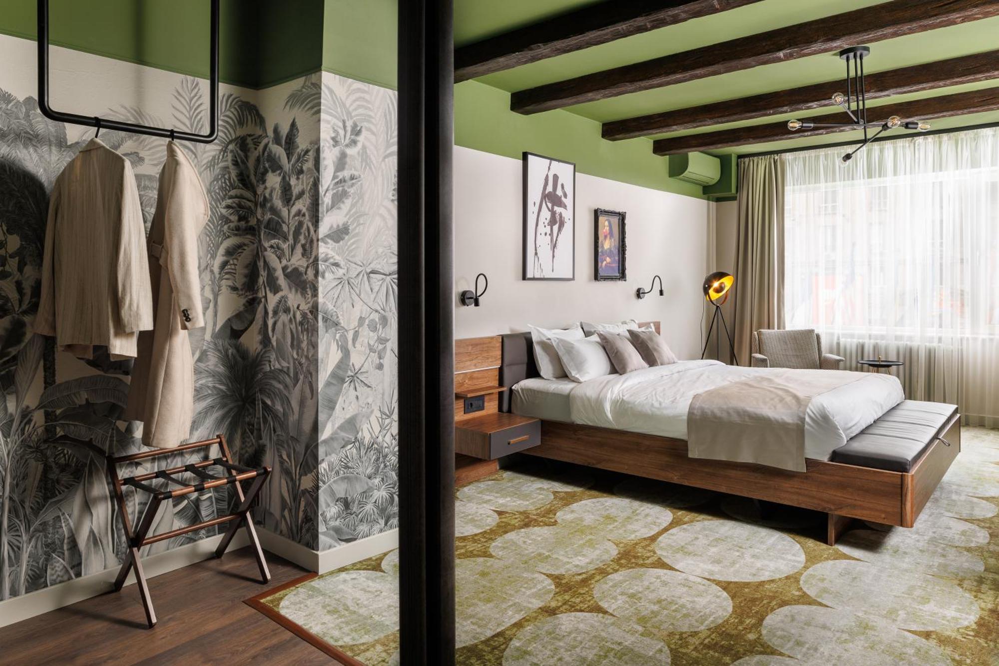 Hotel Comfort 4*