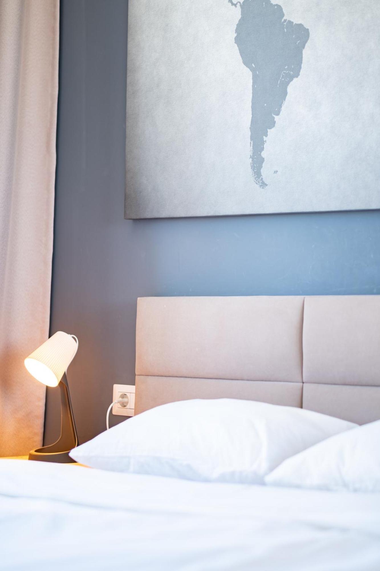 Ultracentral Romana 2 * Bucureşti
