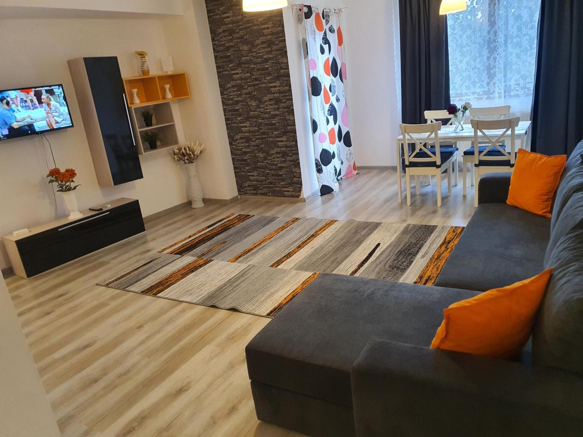 Fundeni Apartment