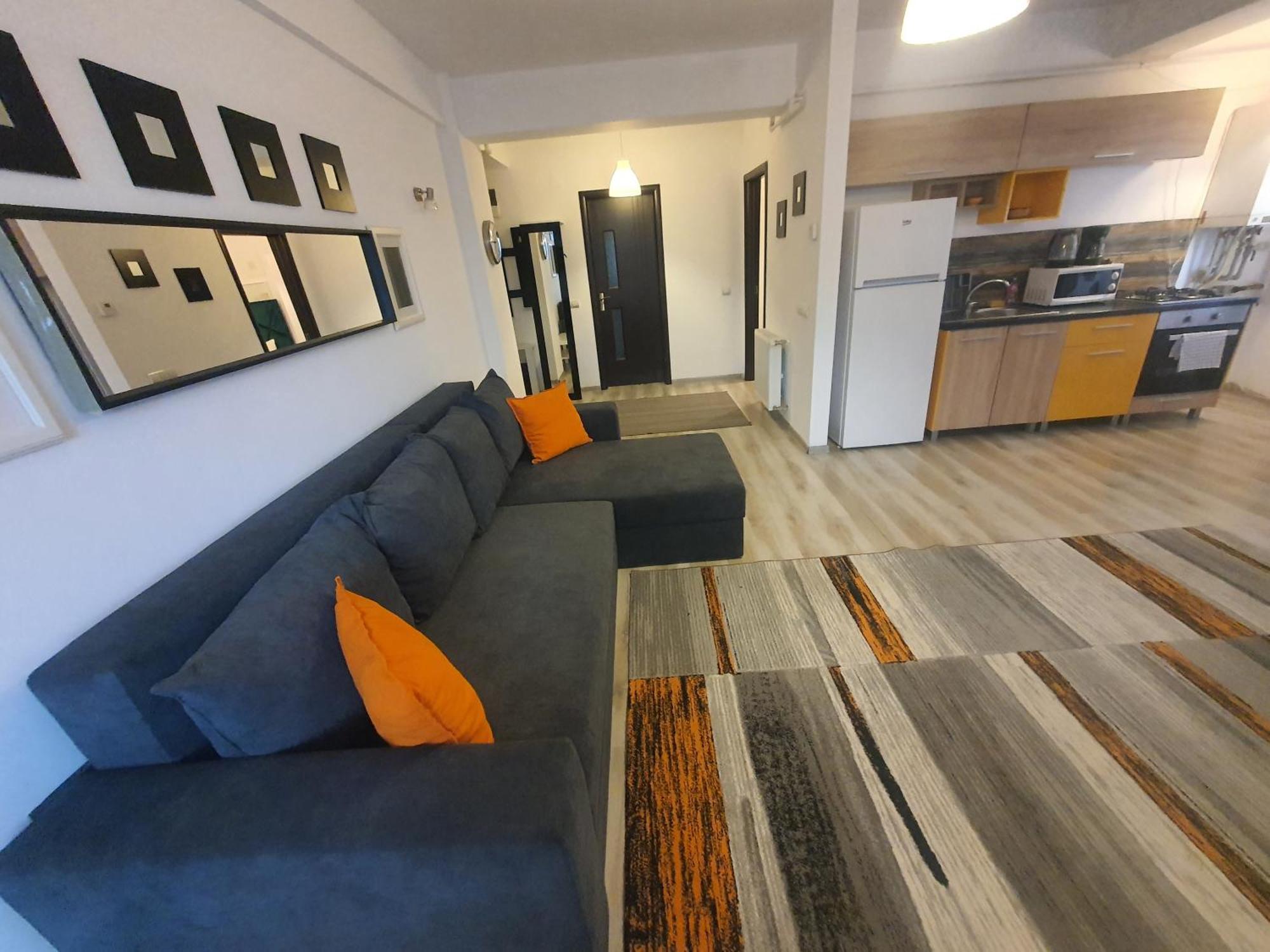 Fundeni Apartment