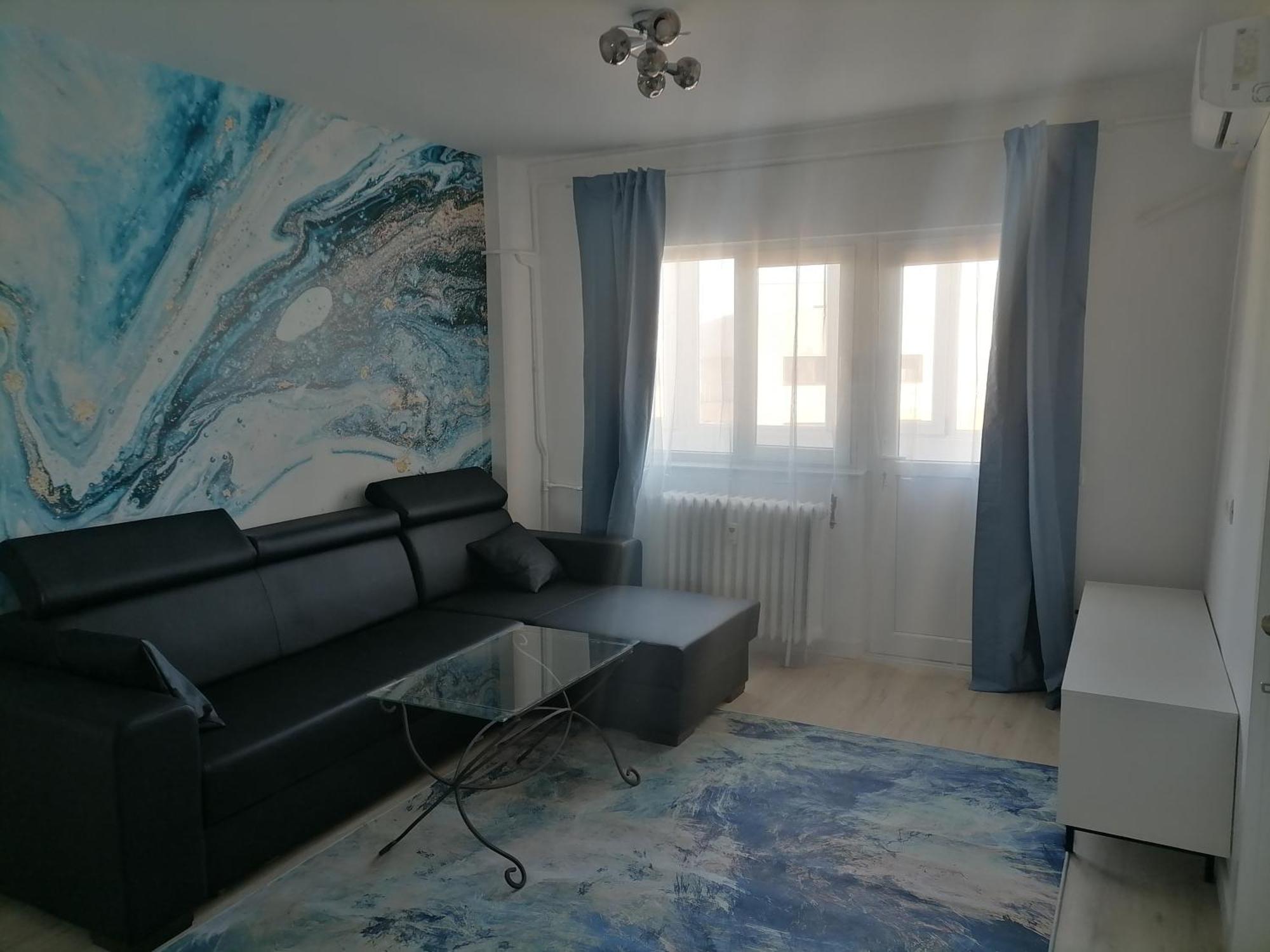Luxury 4-rooms, 2-bathrooms, Obor Area *