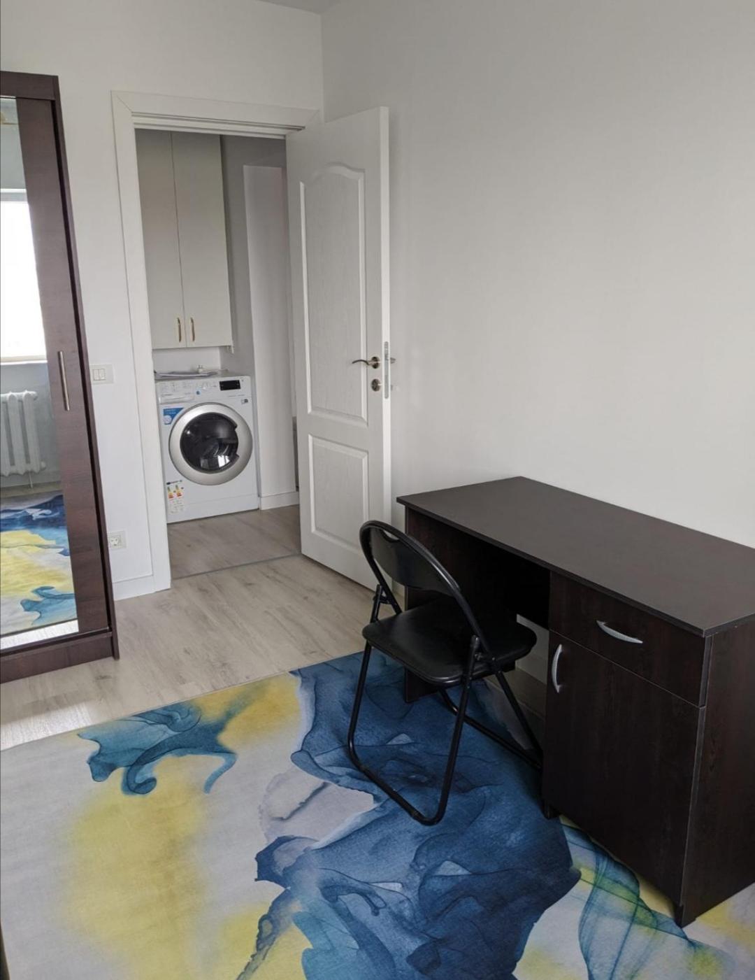 Apartamento Luxury 4-rooms, 2-bathrooms, Obor Area *