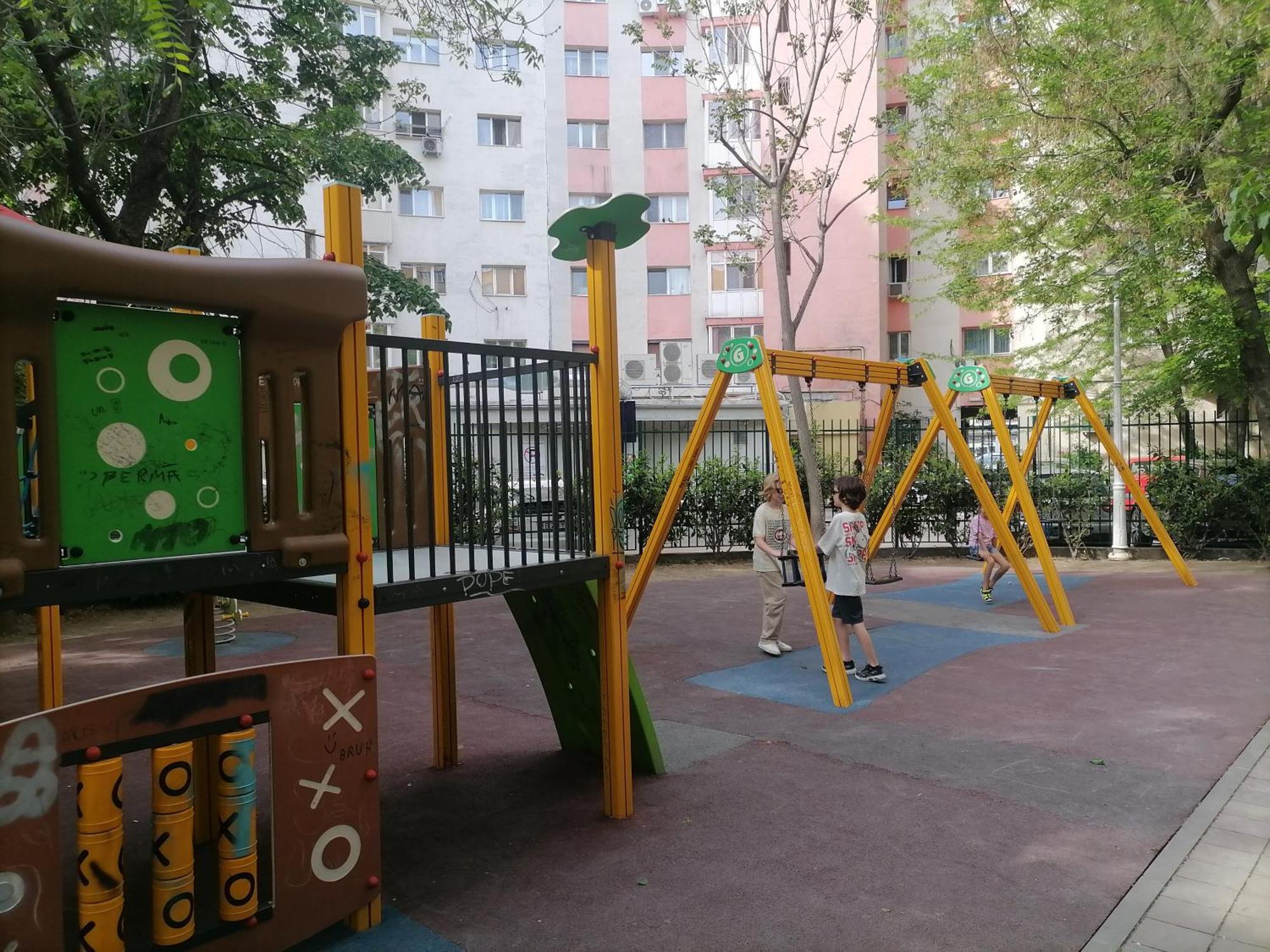Luxury 4-rooms, 2-bathrooms, Obor Area Apartamento Bucareste