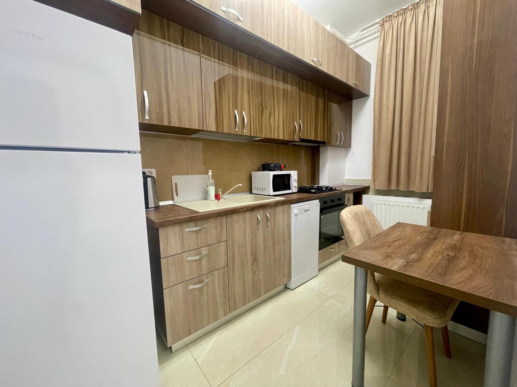 Apartment Adress Cd10 *