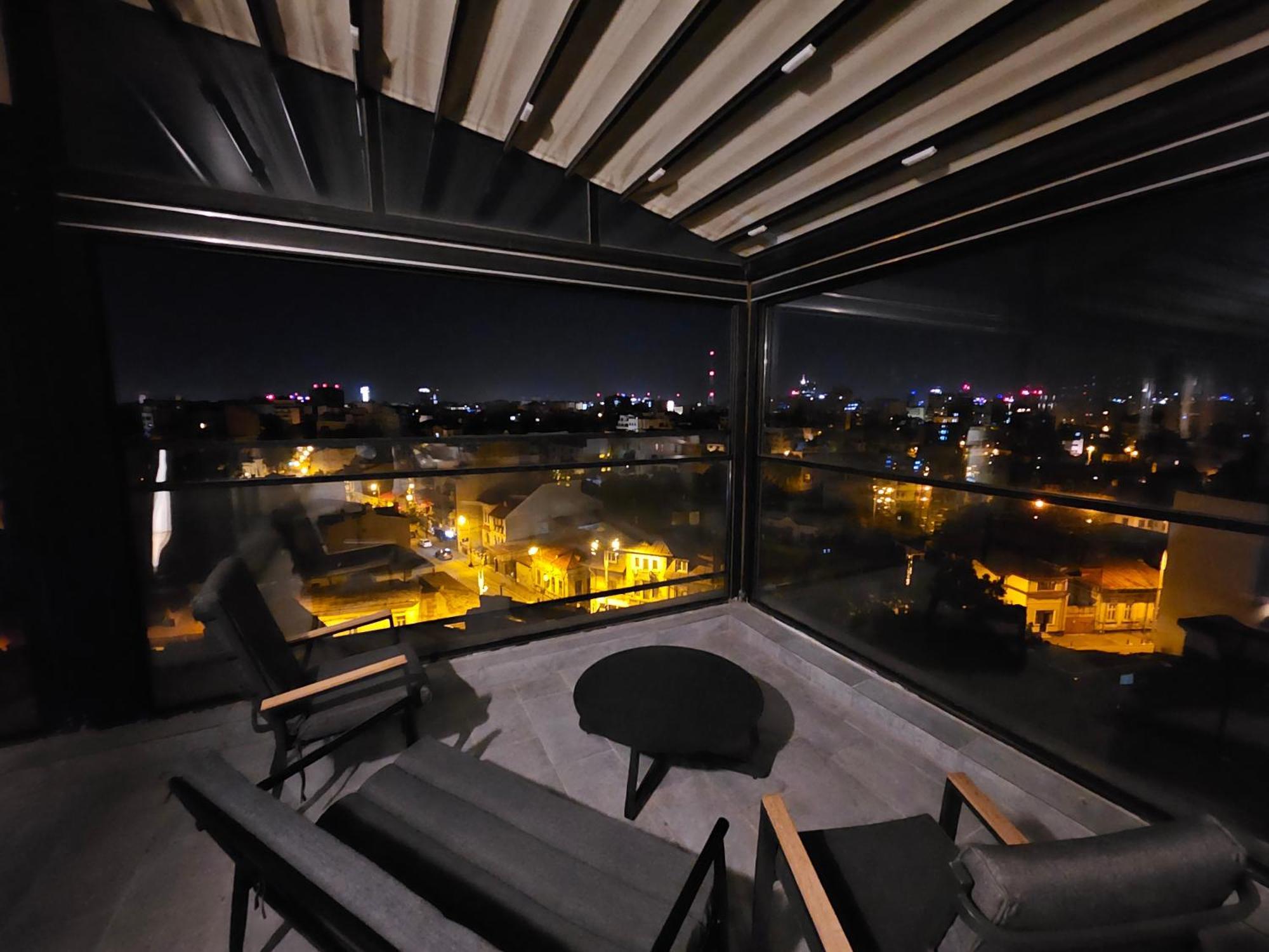 Apartamento Crown Penthouse - Luxurious, & Vista Bucareste