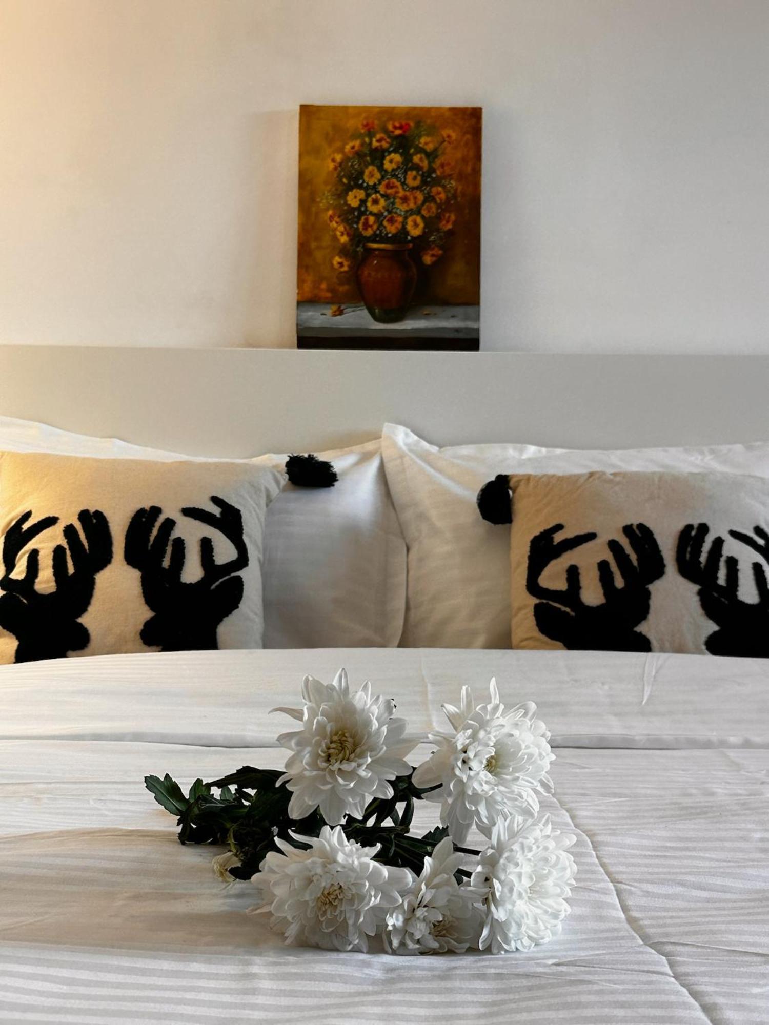 Apartment Romantic Charm, Spa, Free Early Check-in Bucharest
