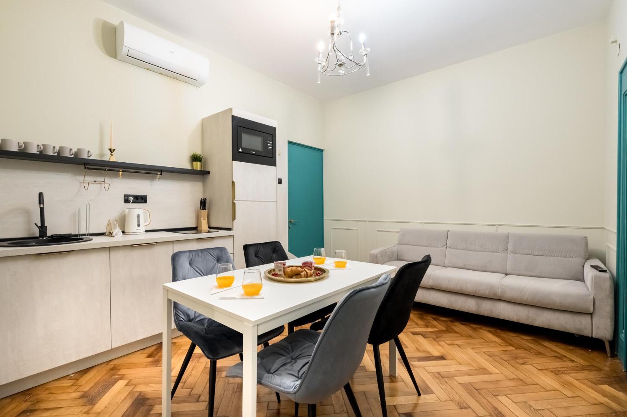 Highline Downtown Residences 6 Persons Family * Bucureşti