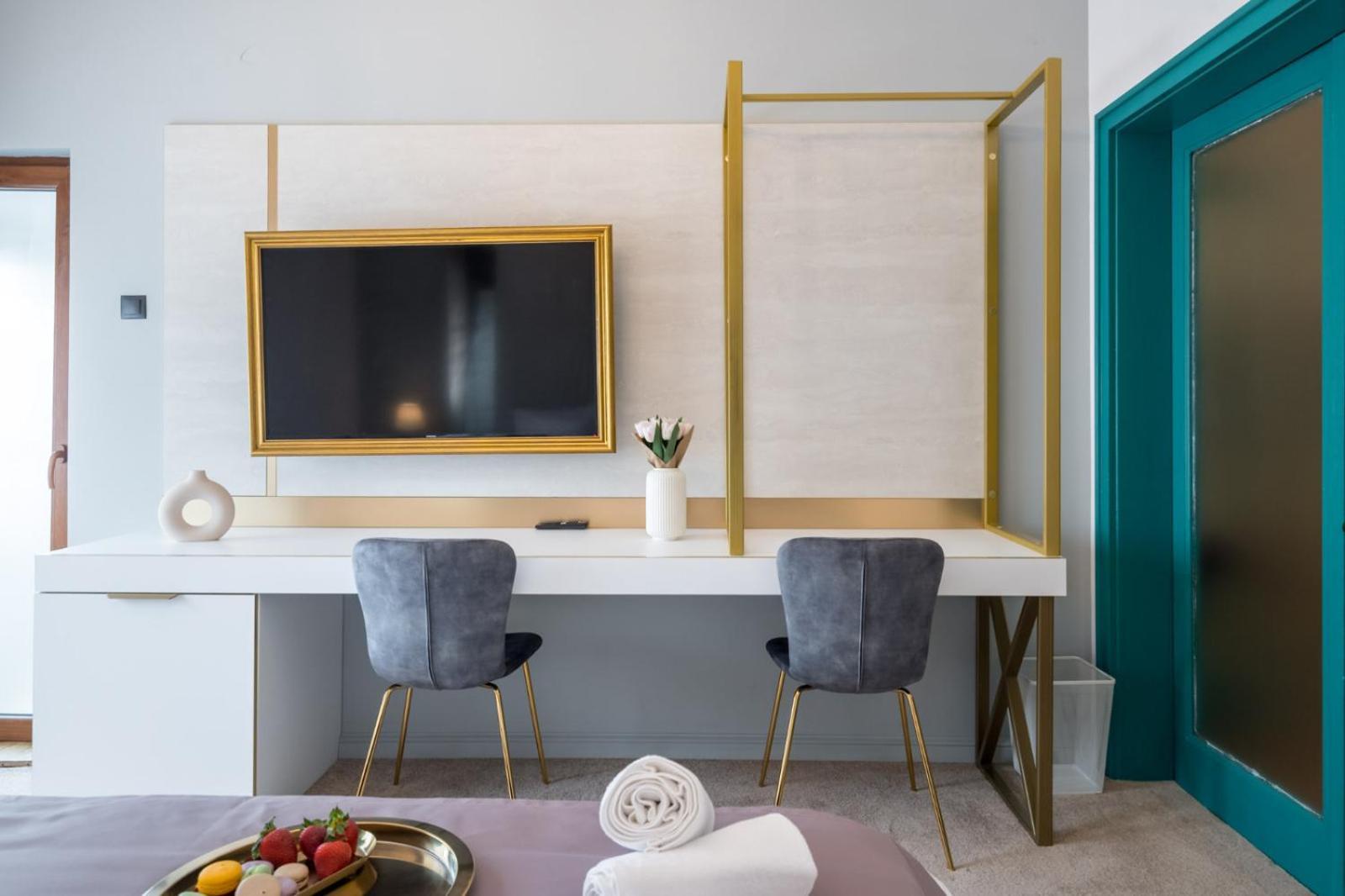 Highline Downtown Residences 6 Persons Family