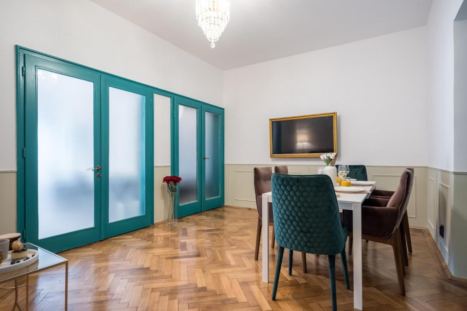 Highline Downtown Residences 6 Persons Family * Bucureşti