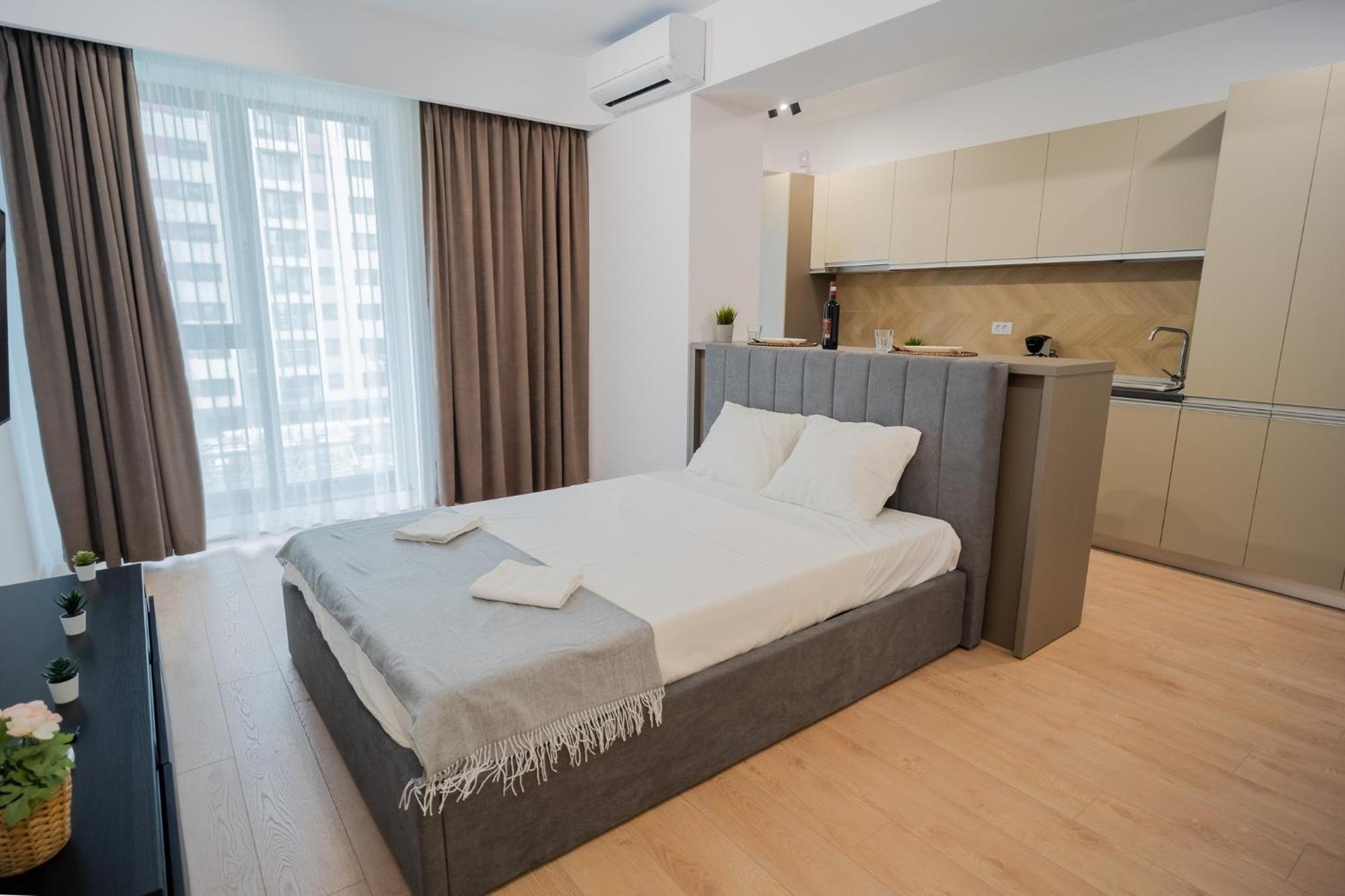 Apartment Amazing View - Iuliu Maniu & Politehnica Park Bucharest