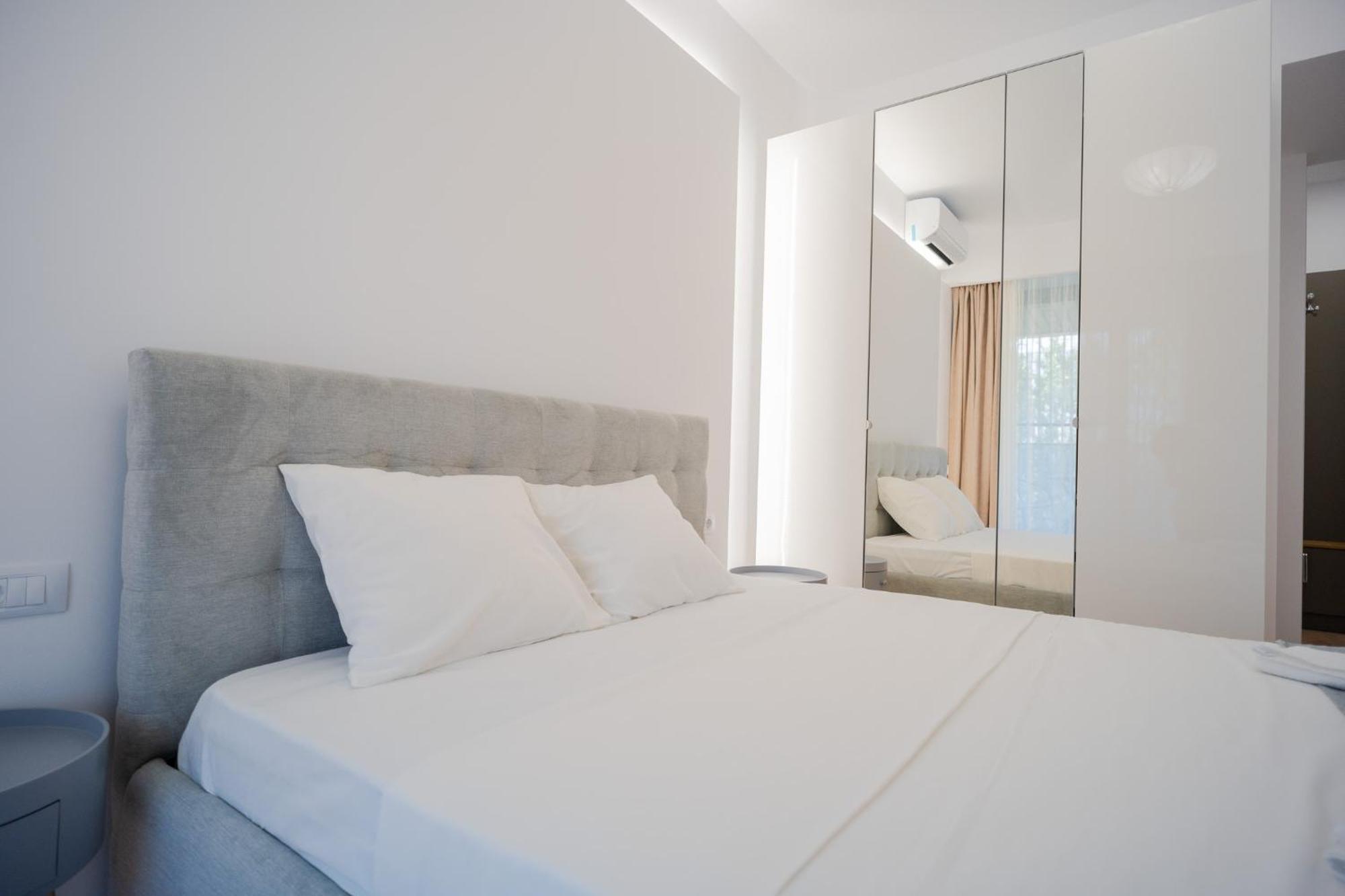 Amazing View - Iuliu Maniu & Politehnica Park Apartment *
