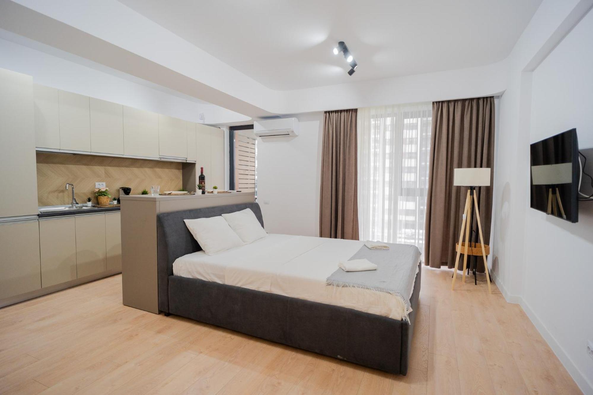 Apartment Amazing View - Iuliu Maniu & Politehnica Park Bucharest