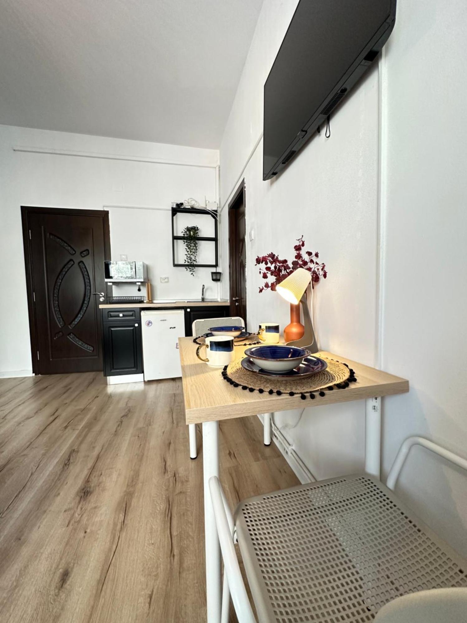 Central Studio Sapphire * Bucharest