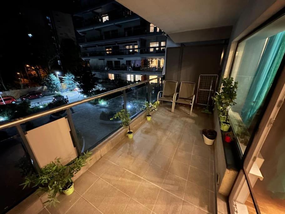 Apartamento 214 With Private Parking Bucareste