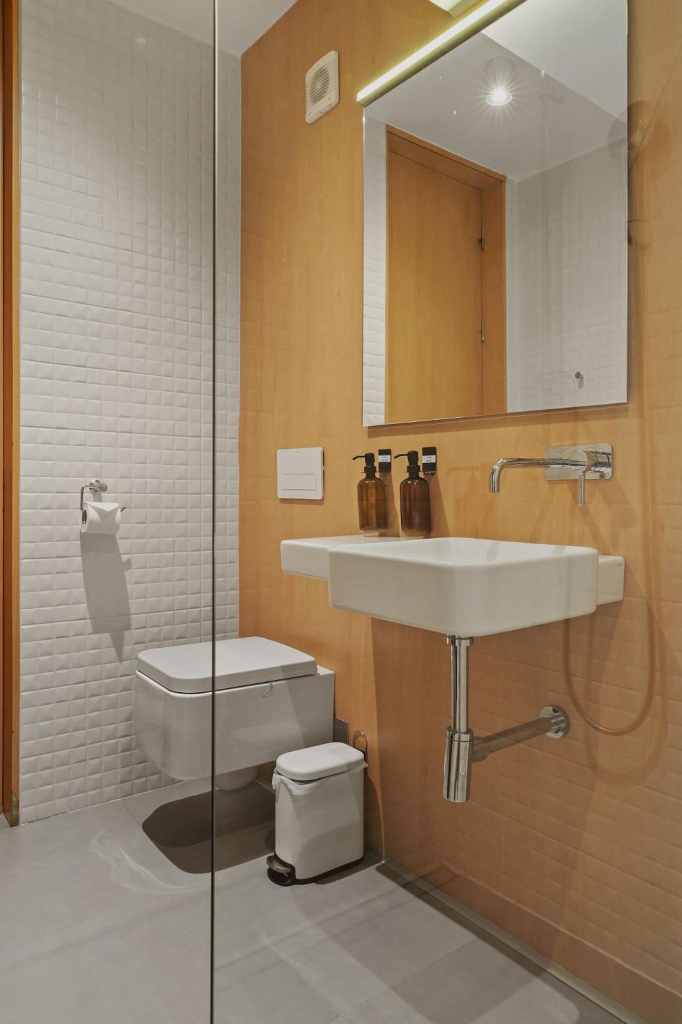 Rh - Opposite Mall, Metro, Balcony - Rh Living Apartment Bucharest