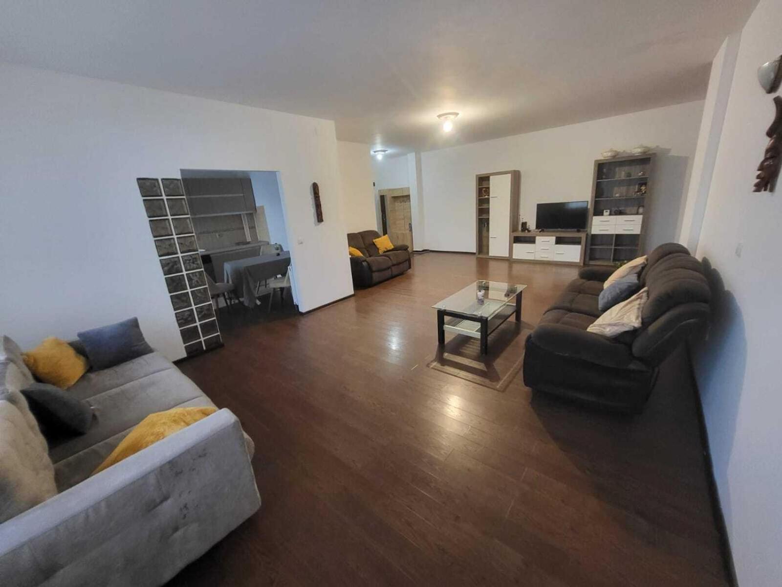 Apartment The Big