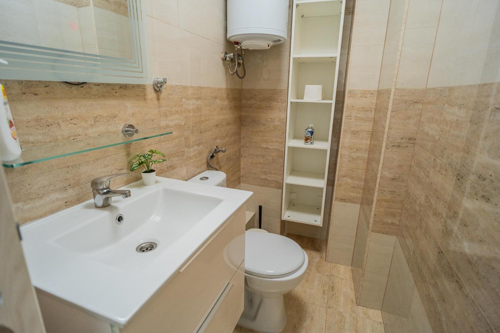 Apartment Luxury 2br On Decebal Avenue