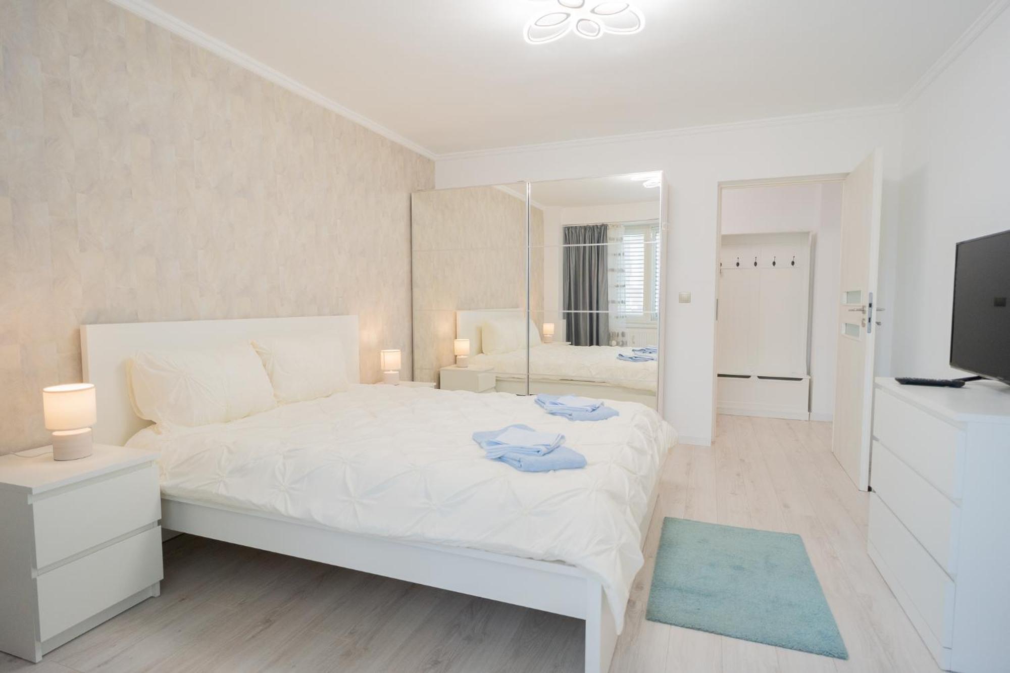 Luxury 2br On Decebal Avenue Apartment Bucharest