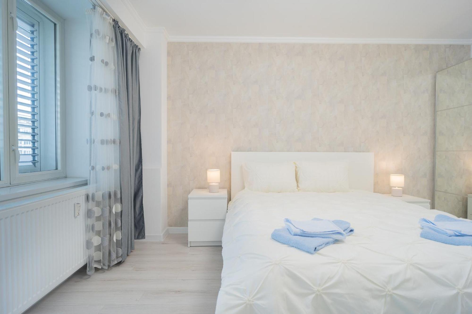 Luxury 2br On Decebal Avenue Apartment Bucharest