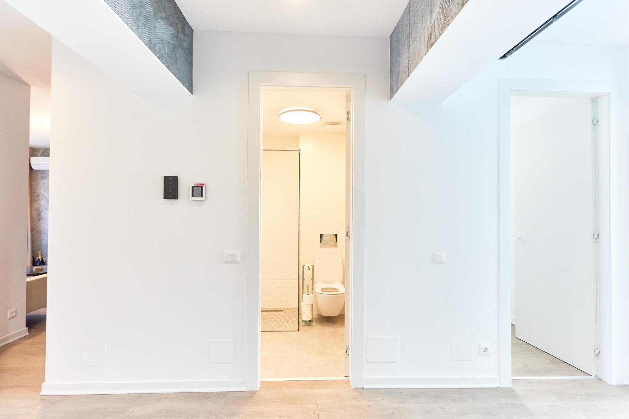 Premium Cloud 9 Apartment