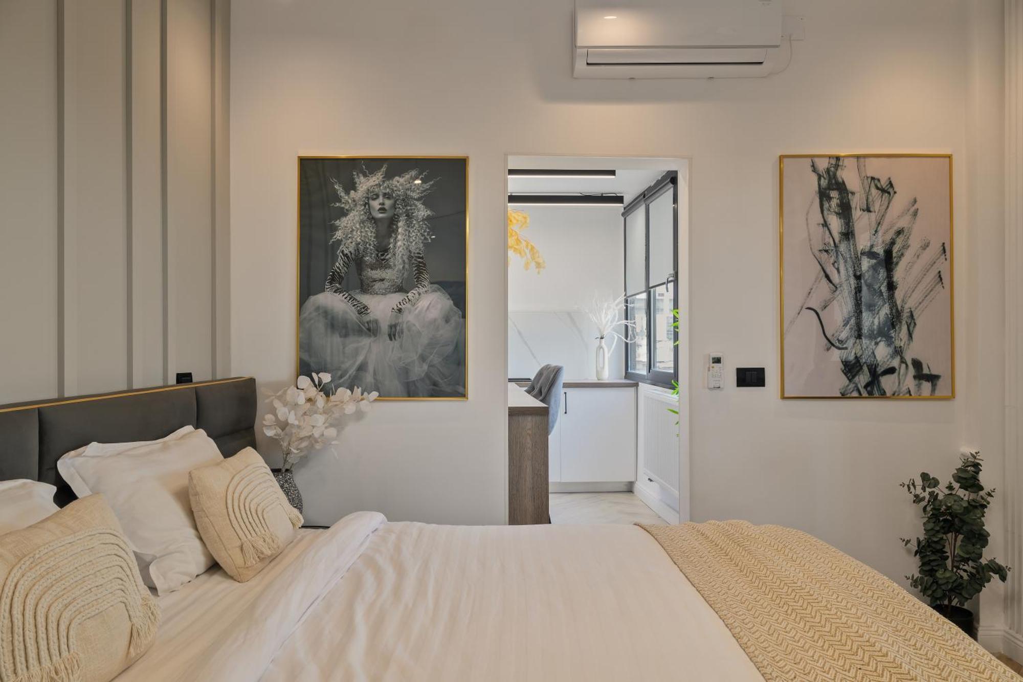 View - Luxury A - Old - Victoriei Apartment Bucharest