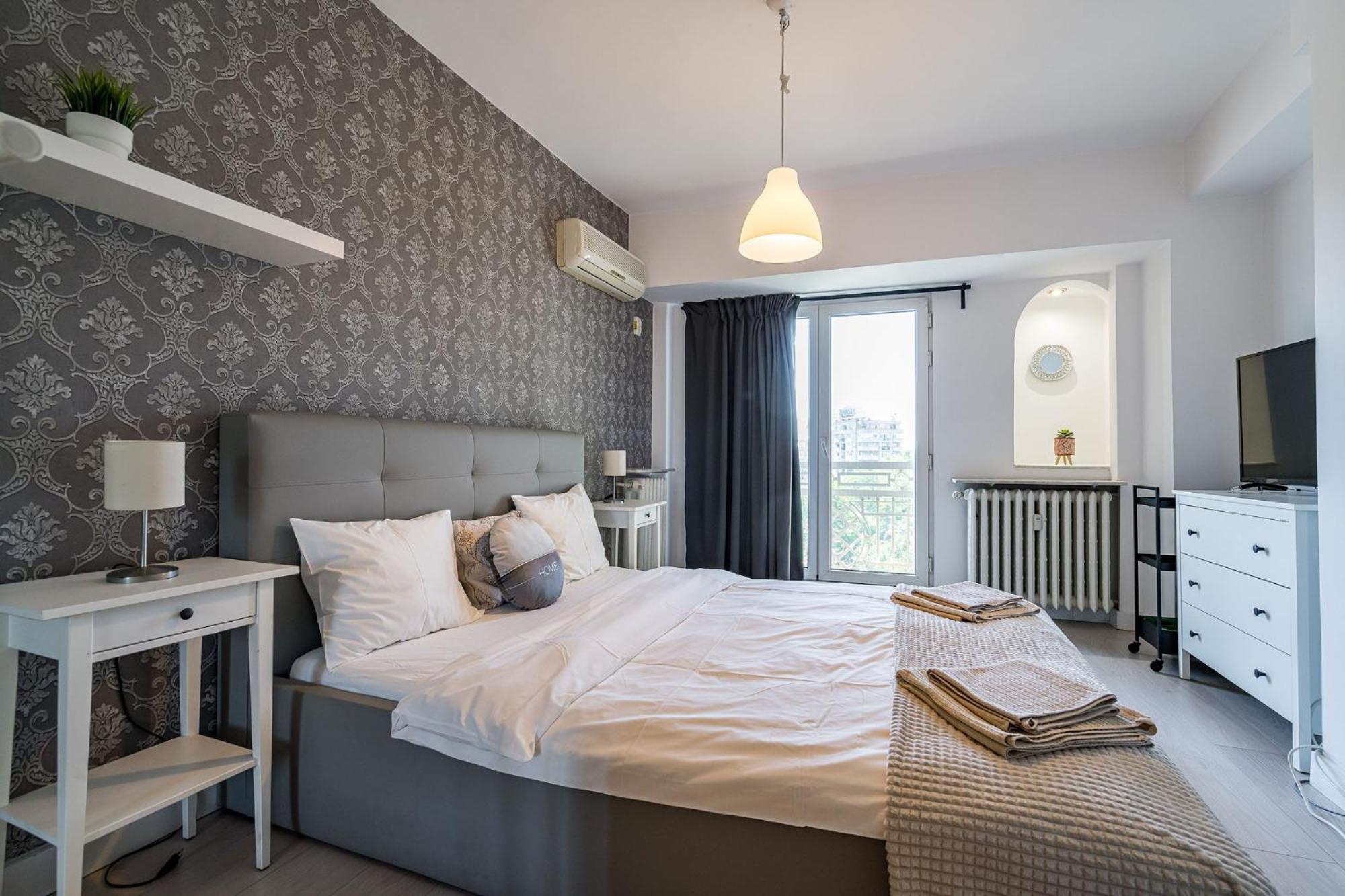 Old Ultra Apartment-4br-parliament Apartament
