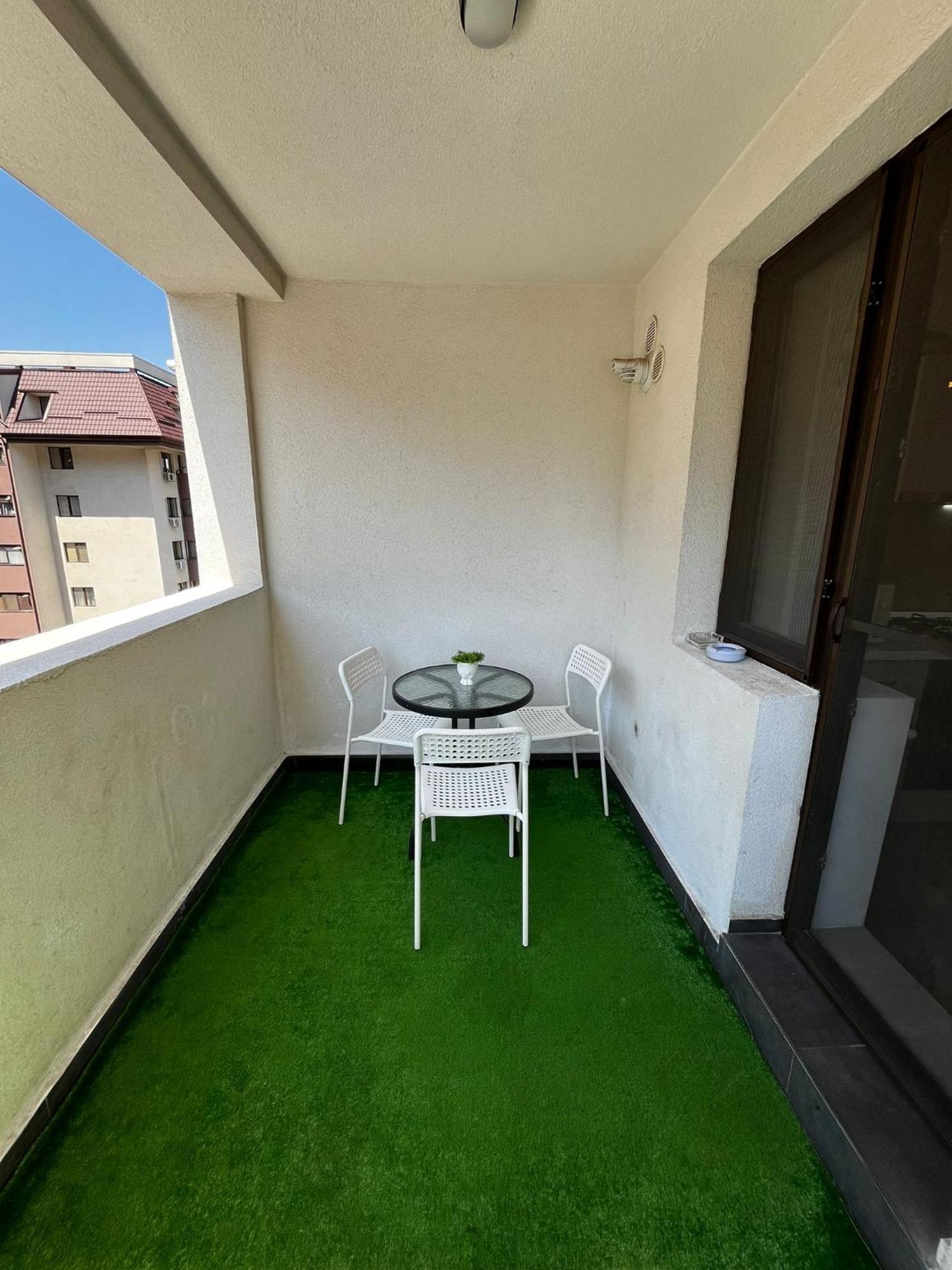 Apartment Dream 1