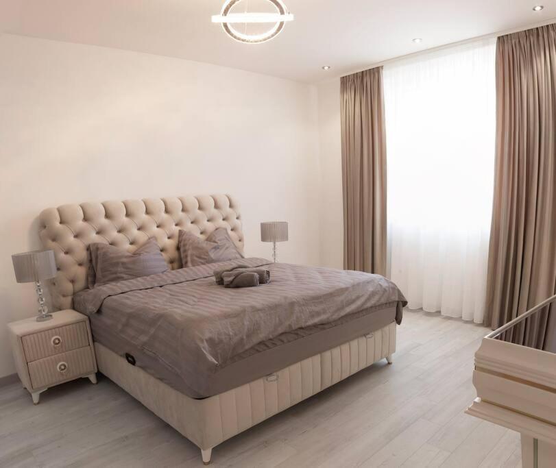 Luxury 2 Bedroom Apartamento Bucareste