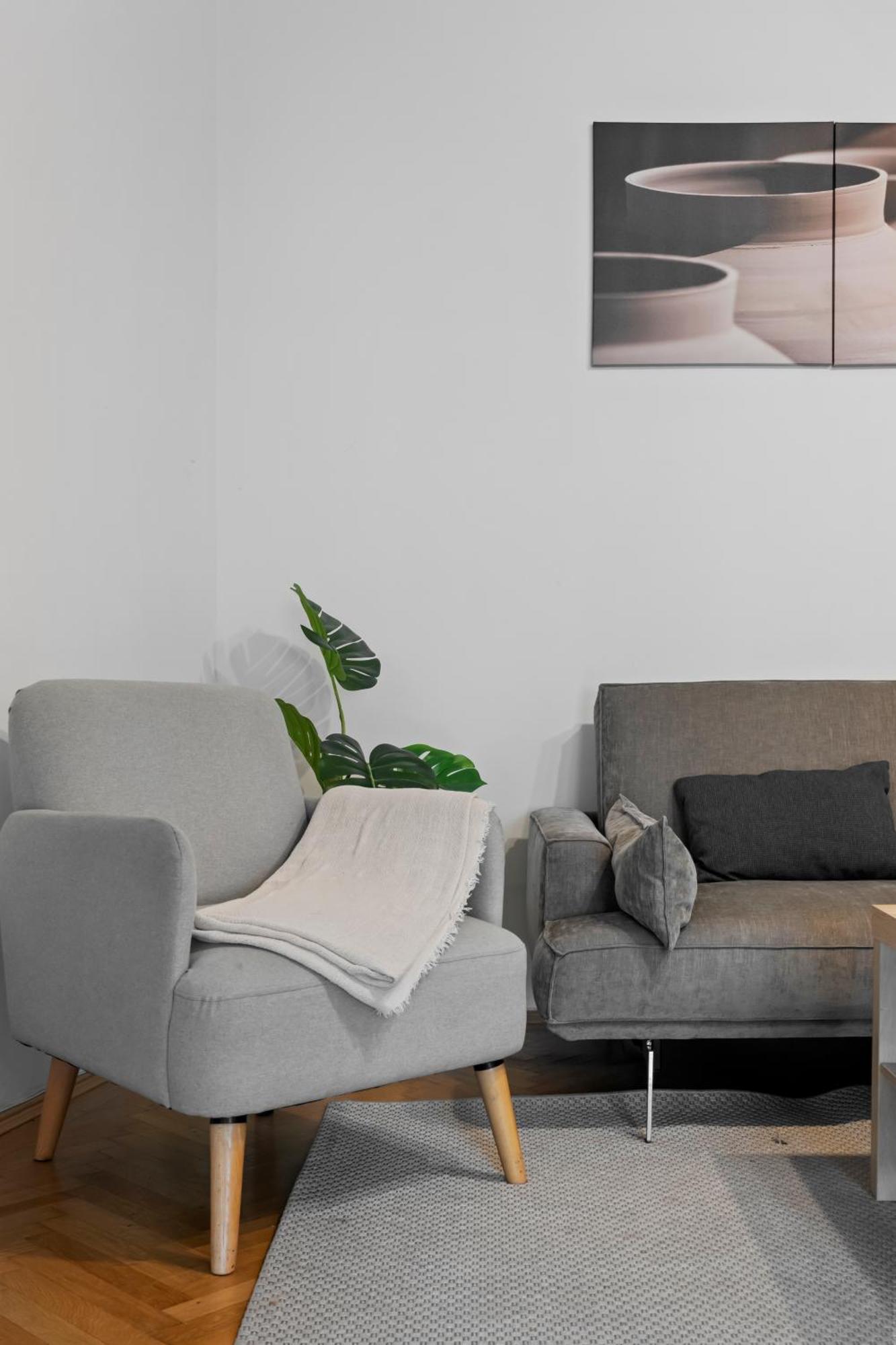 Ultracentral Dreamland 3 Bdrm Apartment Bucharest
