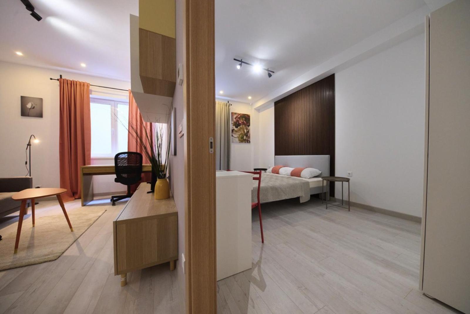 Apartment Luxury Silent & Aparments *