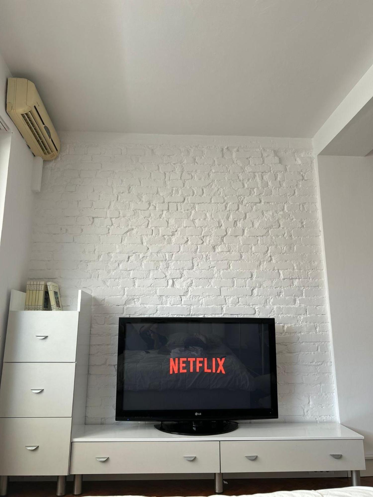 Apartamento Cozy Wood Themed Sky Bar Free Minibar