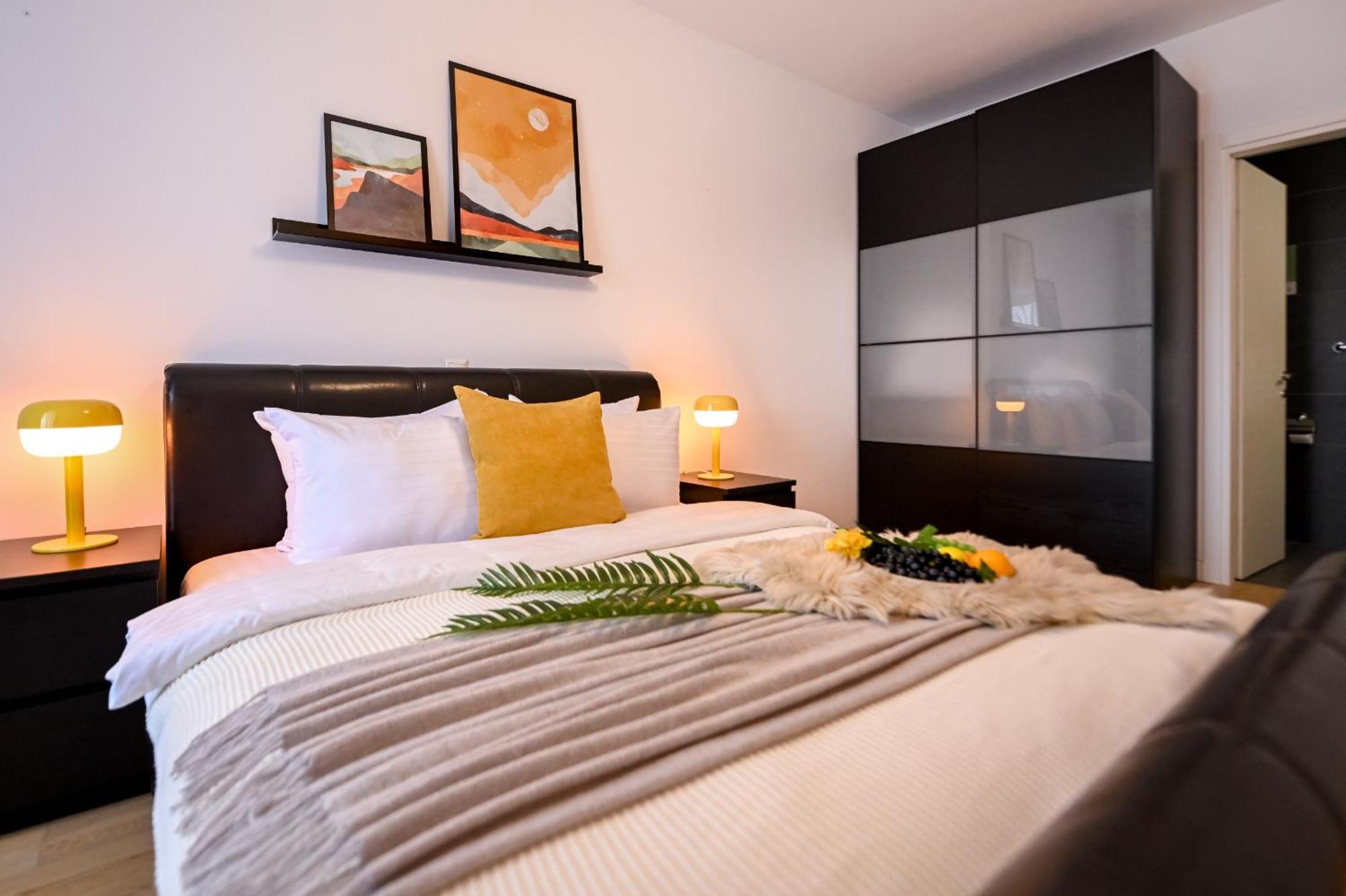 Amazing - Modern 1br With Balcony In Aviatiei * Bucharest