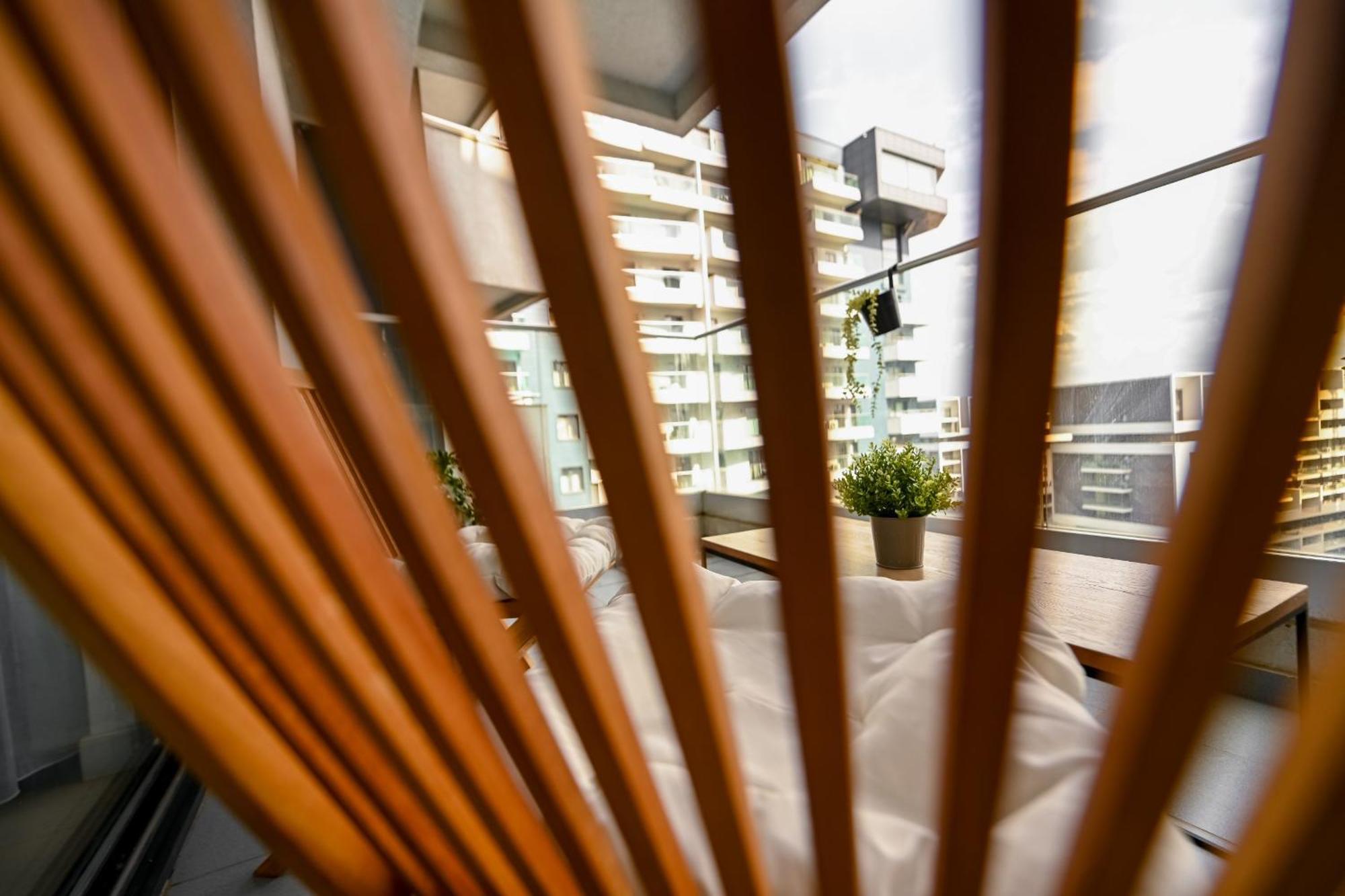 Amazing - Modern 1br With Balcony In Aviatiei Bucharest
