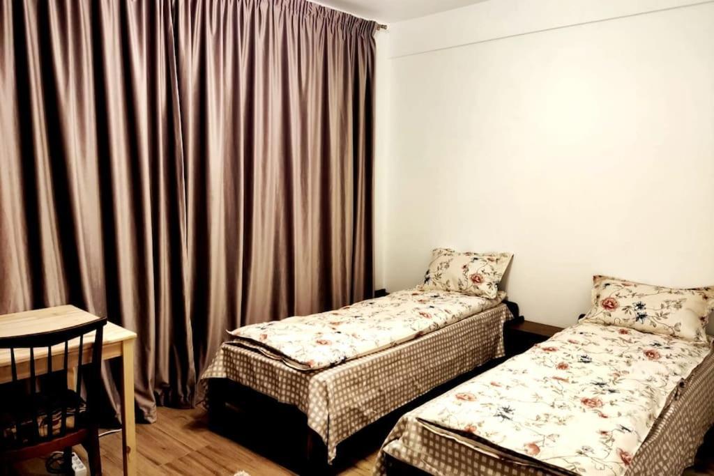 Ultracentral 4 Apartment *