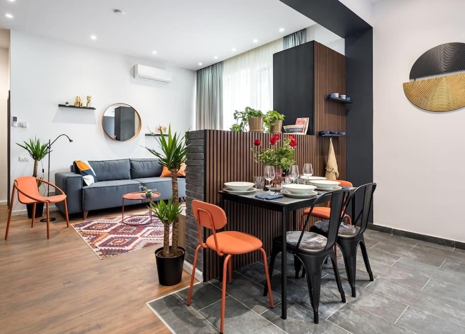15 - New Building & Parking Apartment