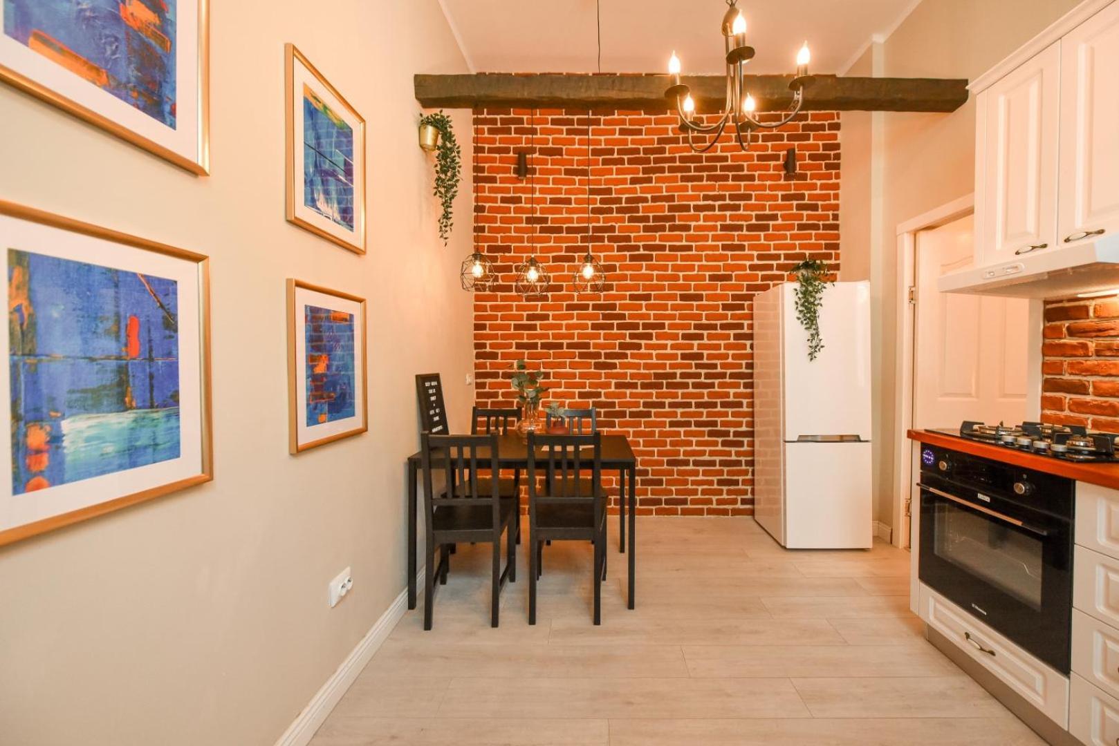 Elegant - Urban Escape In Apartamento Bucareste