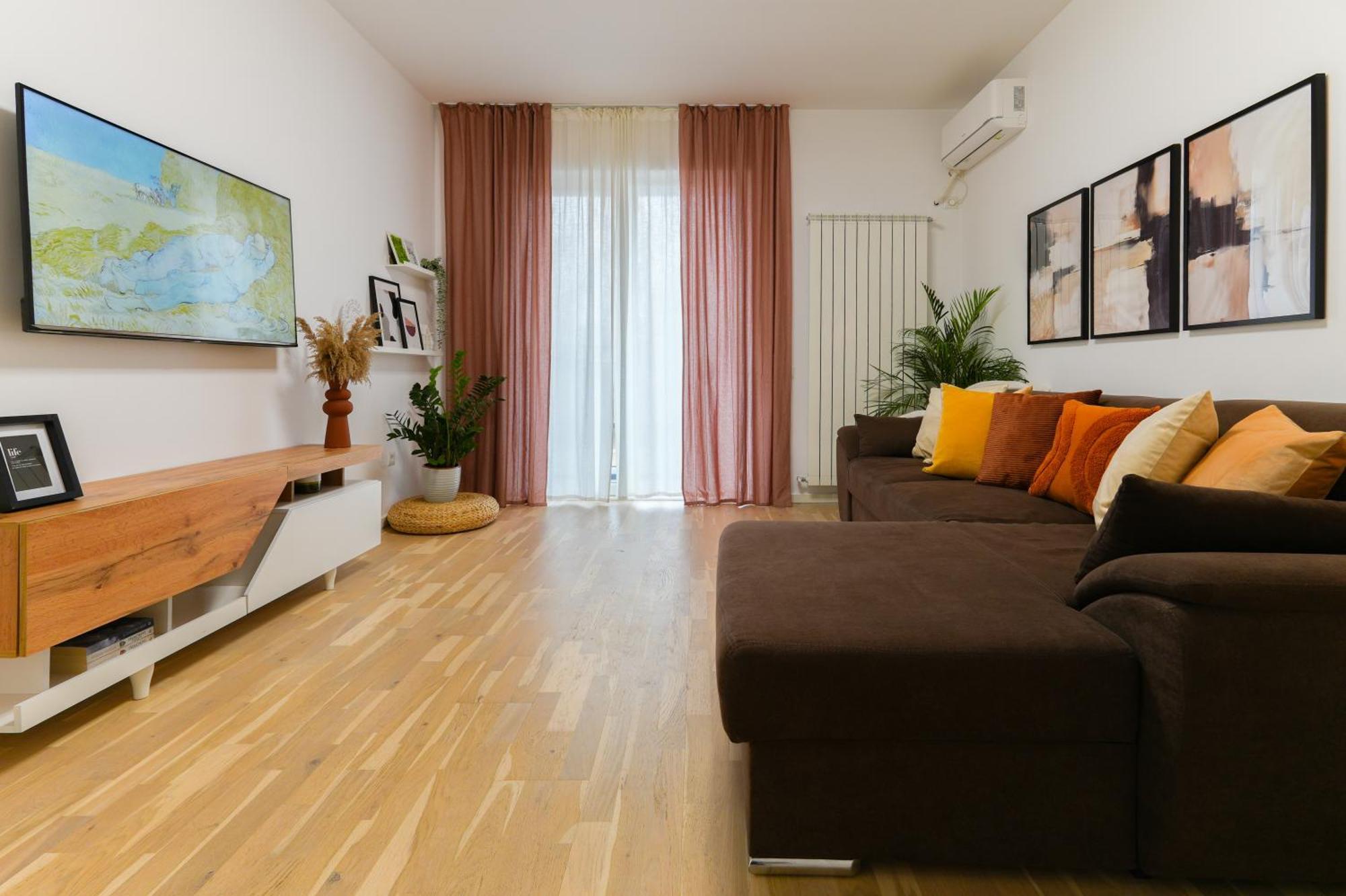Apartament Amalia - Quiet 1br With Parking & Wi-fi *