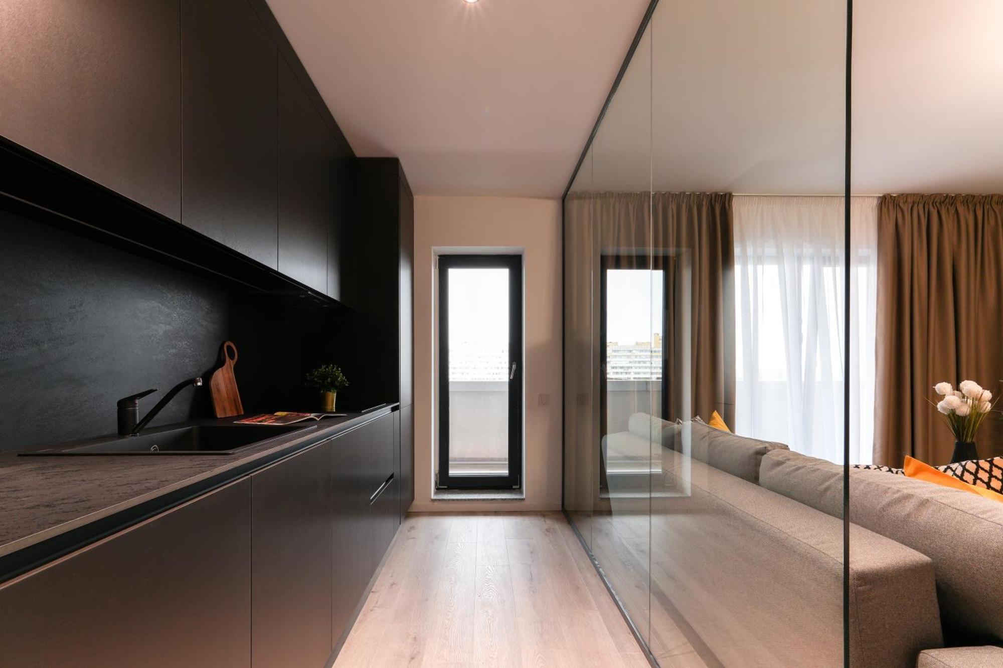 Apartamento Luca - Luxury Park-view With Balcony & Parking Bucareste
