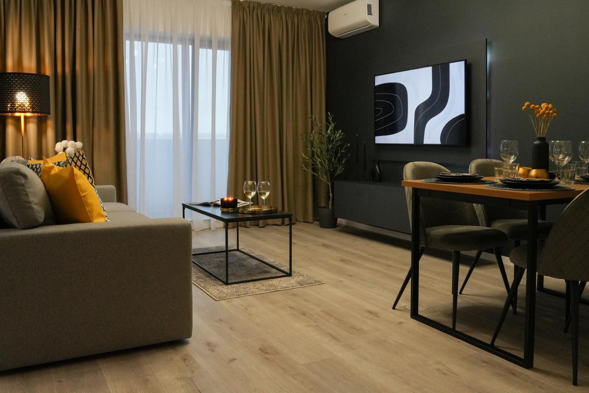 Apartamento Luca - Luxury Park-view With Balcony & Parking Bucareste