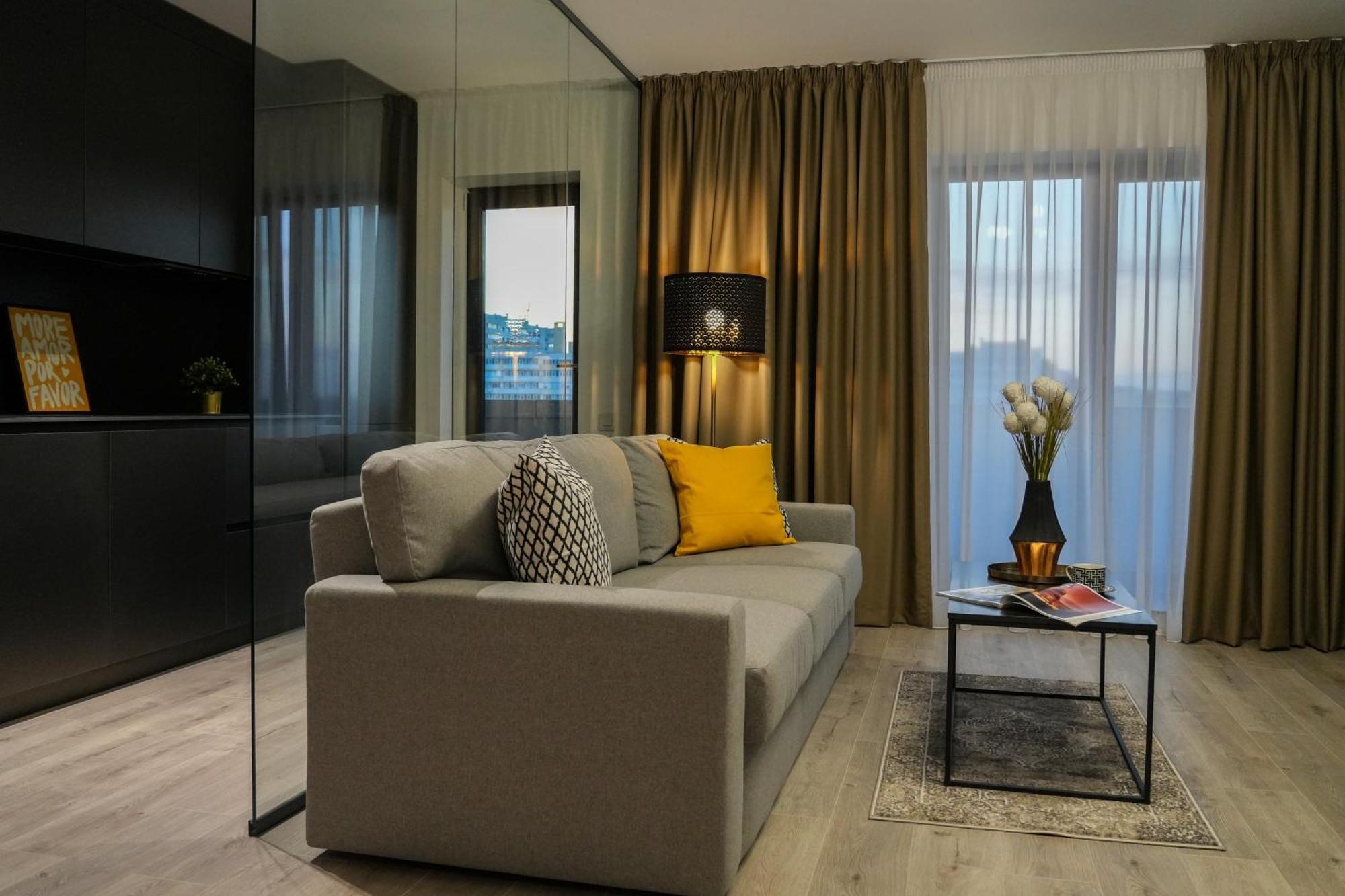 Apartamento Luca - Luxury Park-view With Balcony & Parking Bucareste