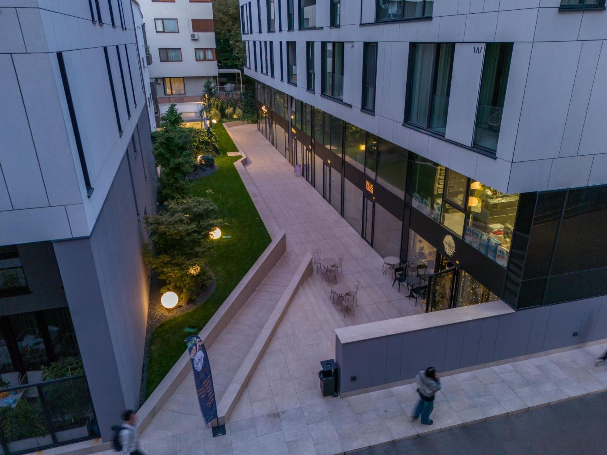 Apartment Win Herastrau - Luxury Jungle Vibes 2br - Private Parking