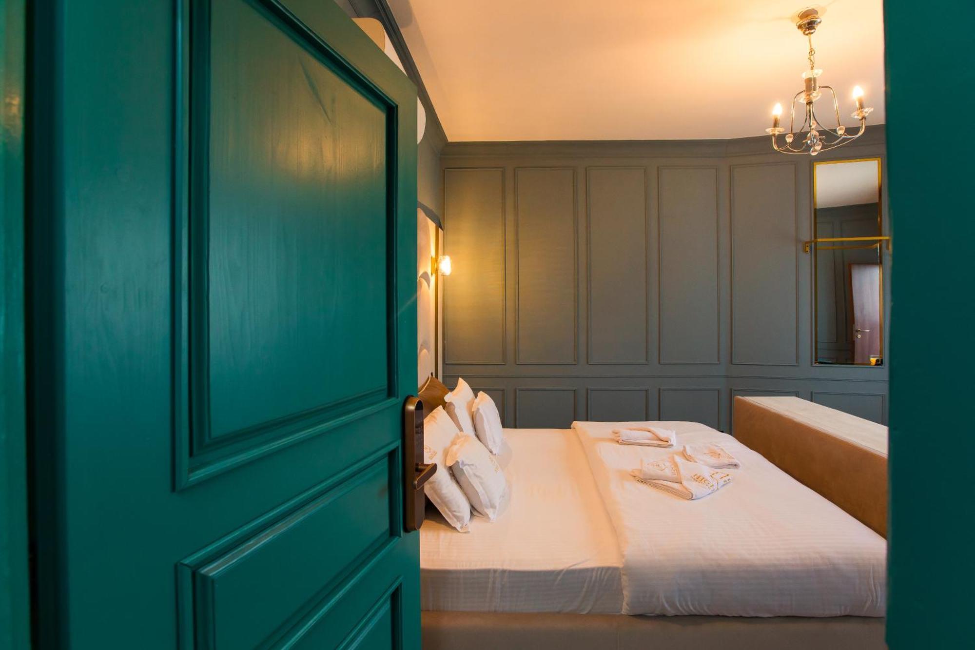 Highline Downtown Residences 6 Persons Family Apartament Bucureşti