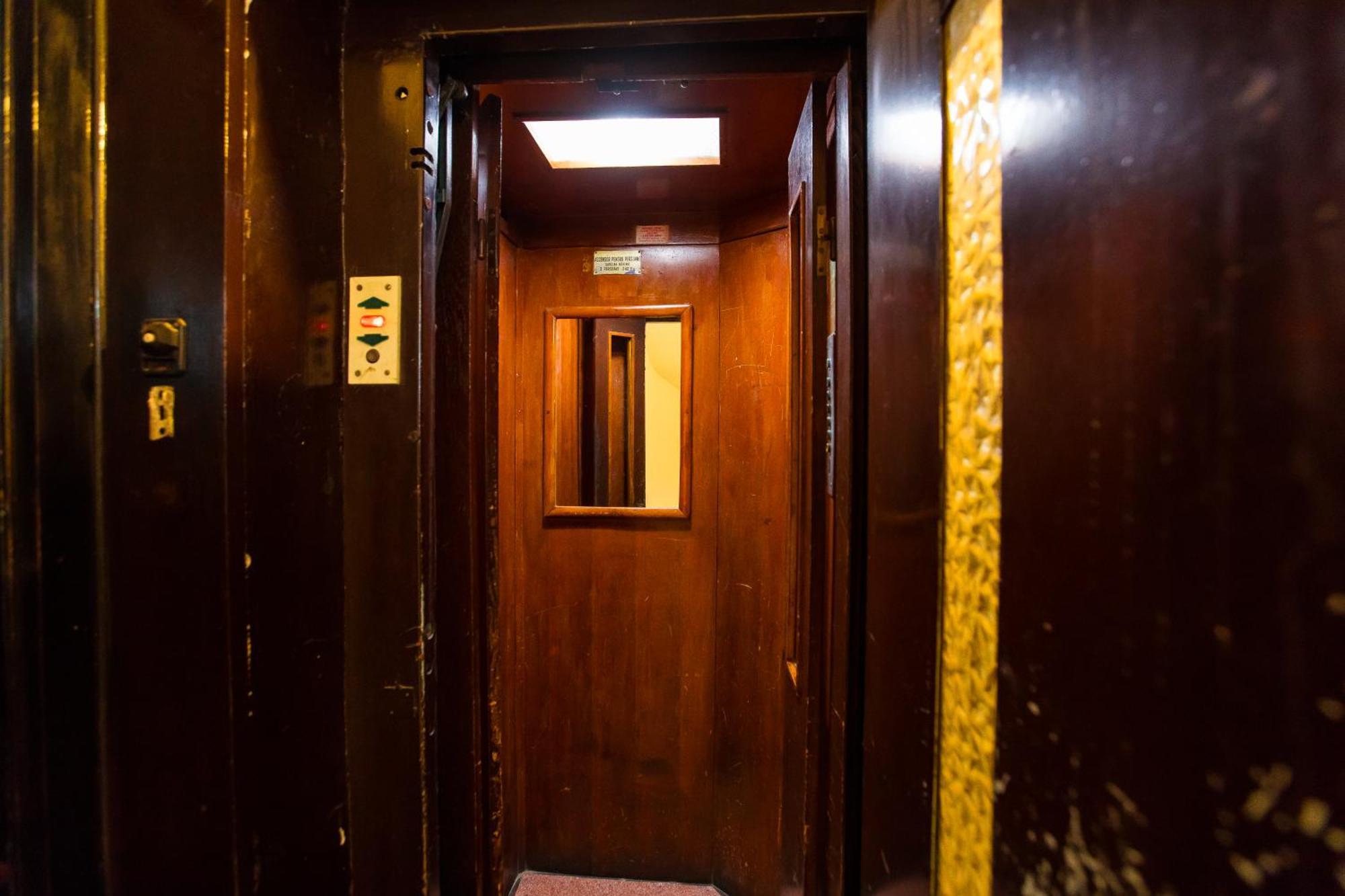 Apartament Highline Downtown Residences 6 Persons Family Bucureşti