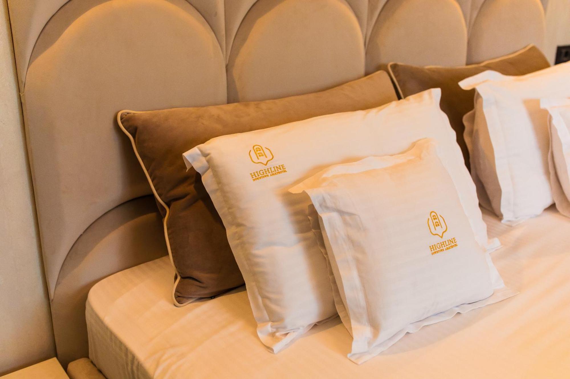 Highline Downtown Residences 6 Persons Family Apartament Bucureşti