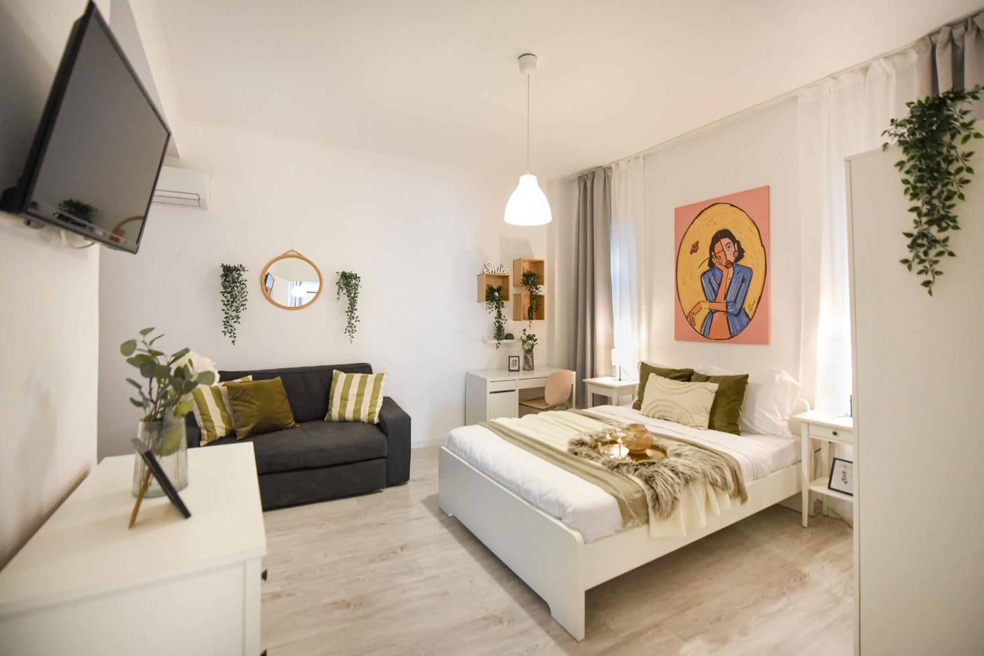 Apartment Cozy 2-bedroom Retreat In The Heart Of History Bucharest