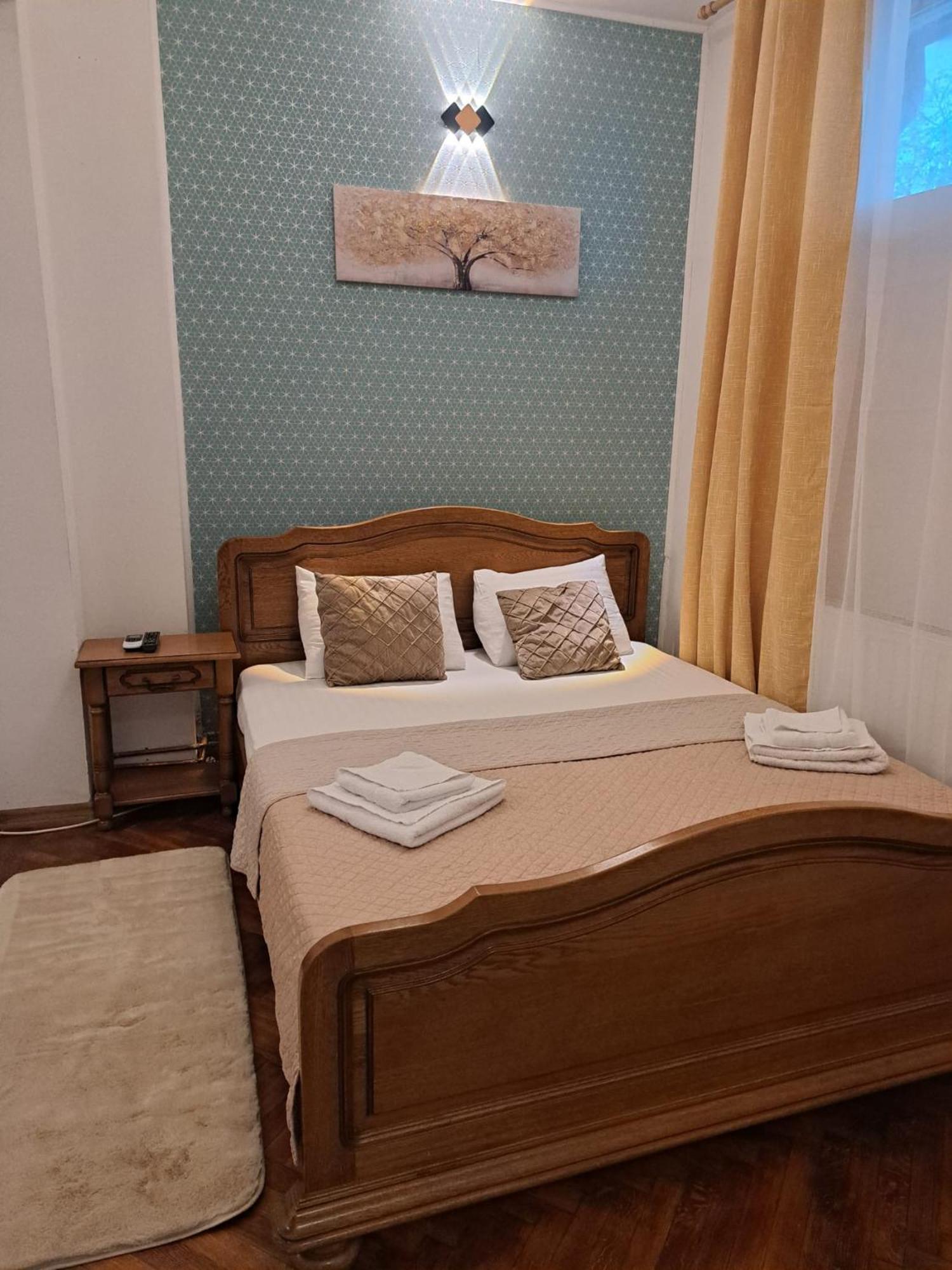 Guest house Ris Piata Romana