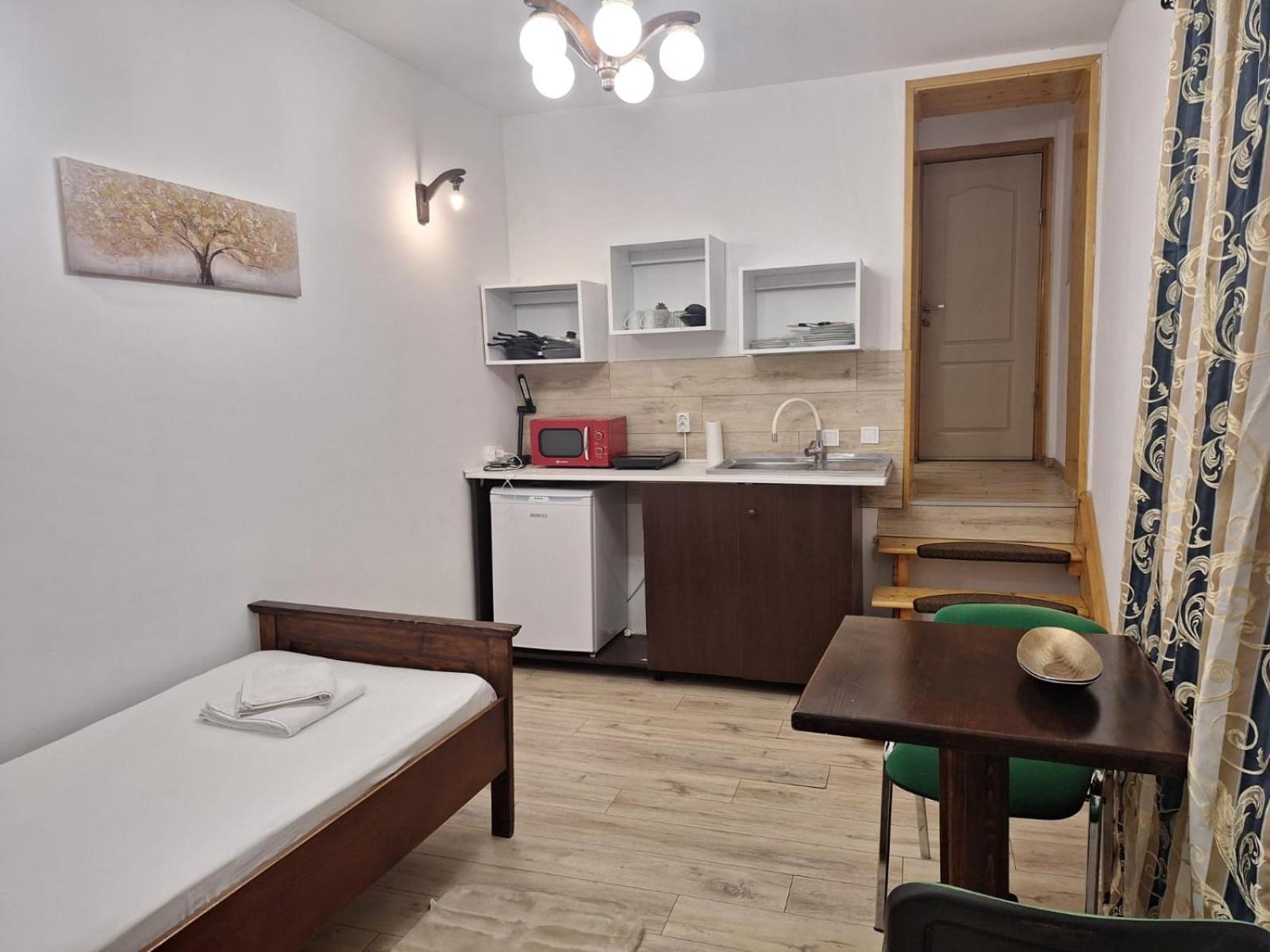 Ris Piata Romana * Bucharest