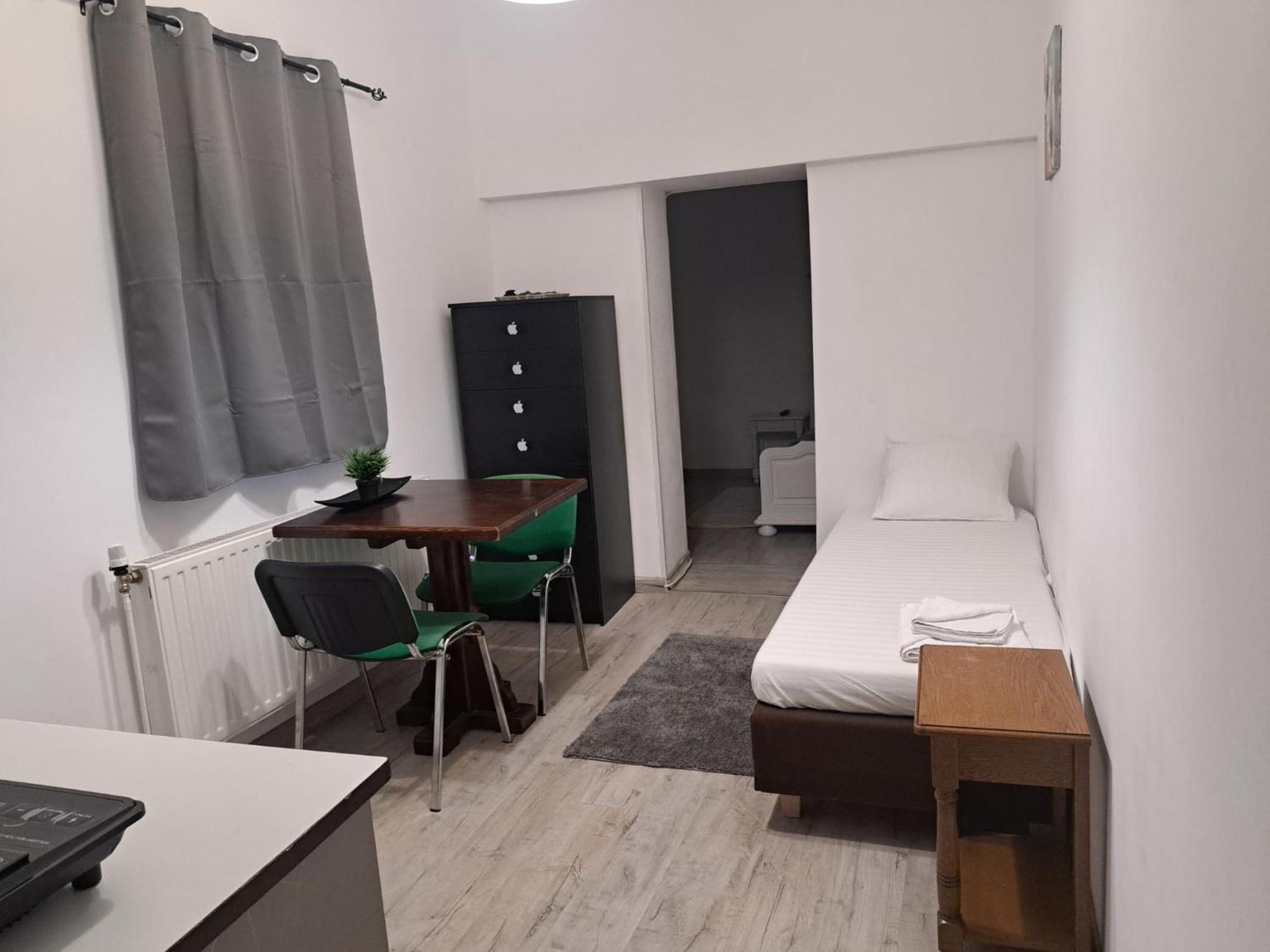 Guest house Ris Piata Romana