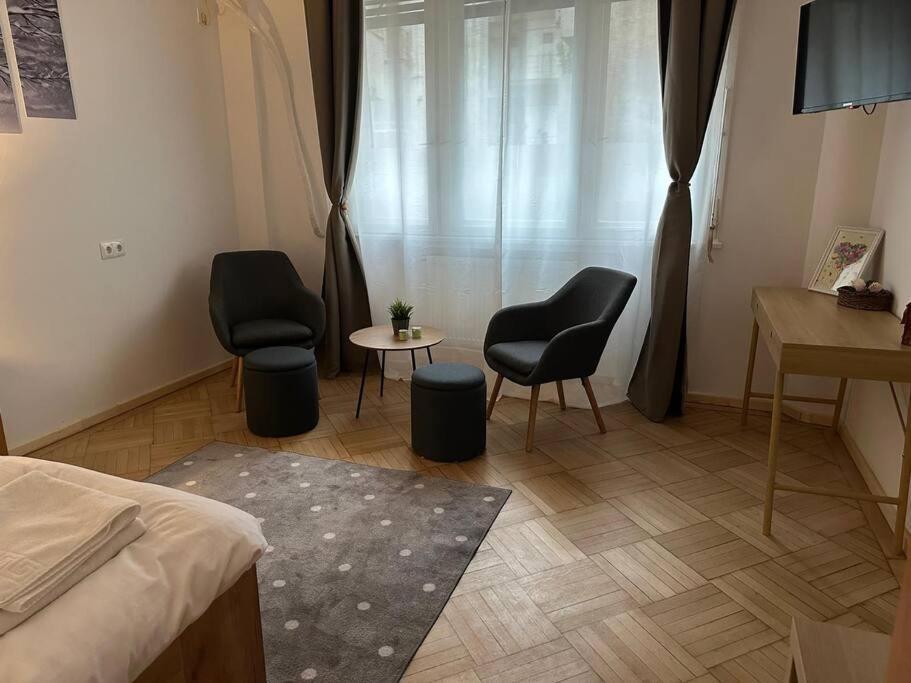 Stylish In Heart Of Old Town Apartament Bucureşti