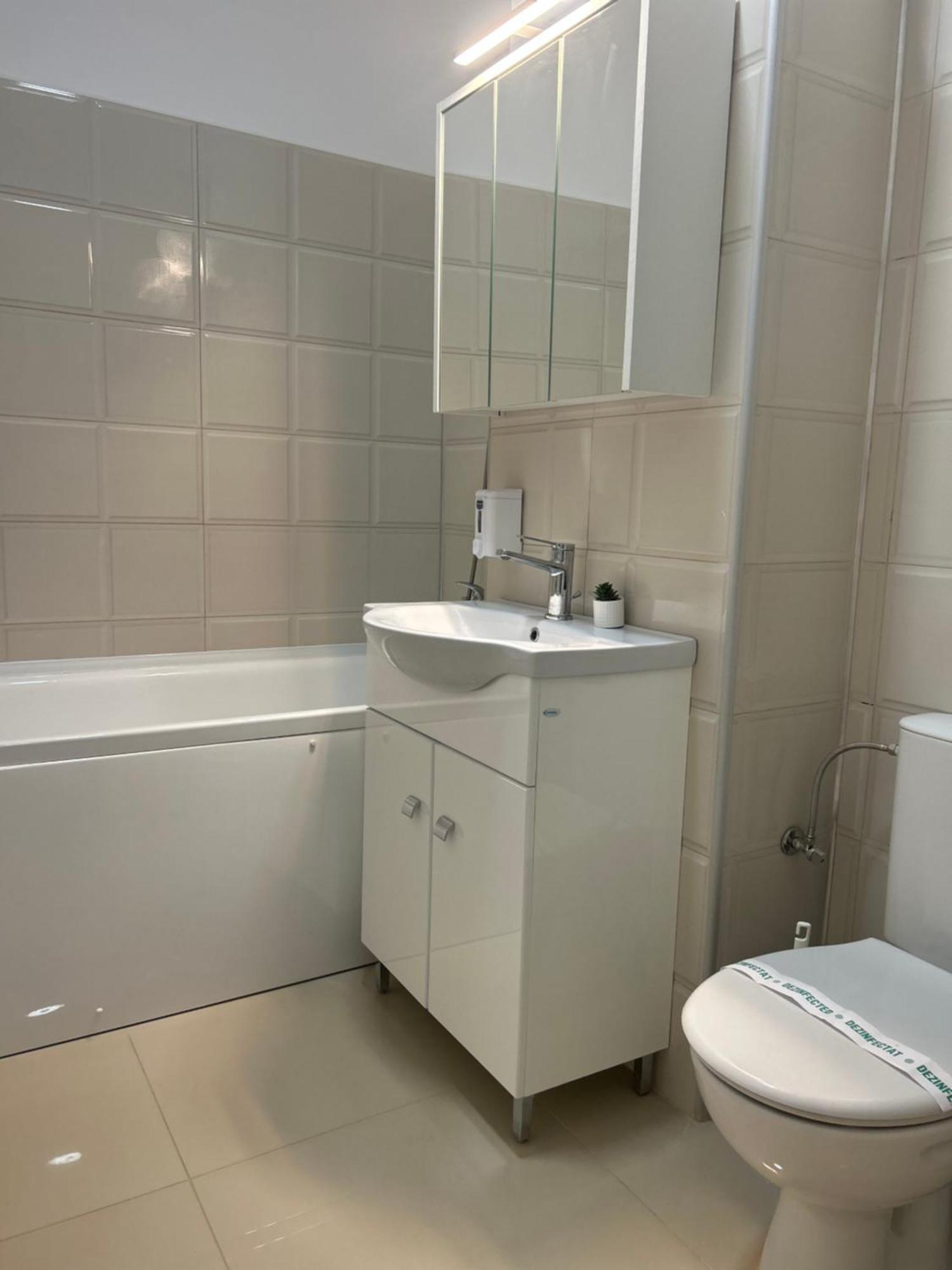 Apartament Stylish With Balcony At Exigent Plaza - 04